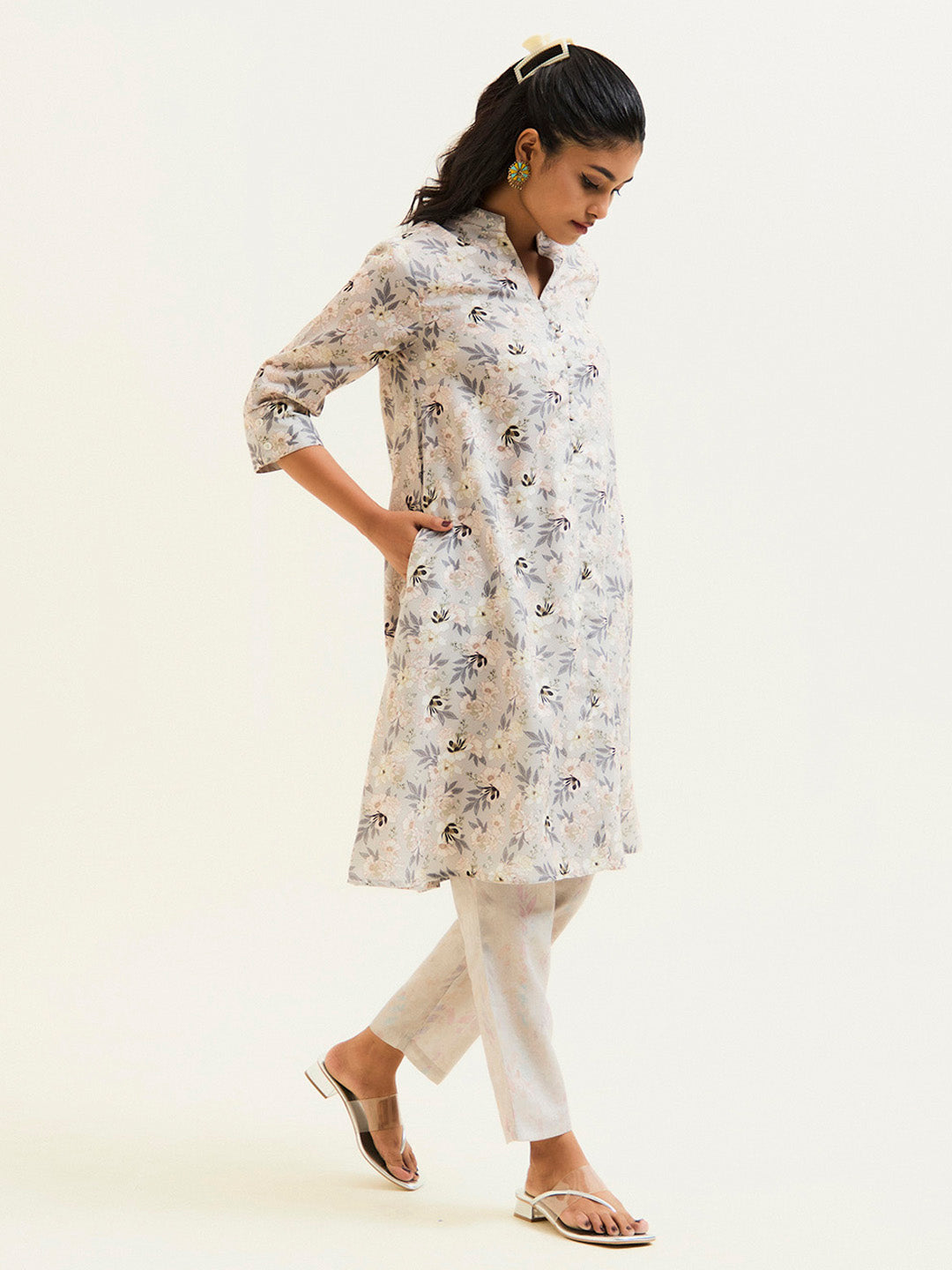 Sand Grey A-line Floral Kurta With Pants