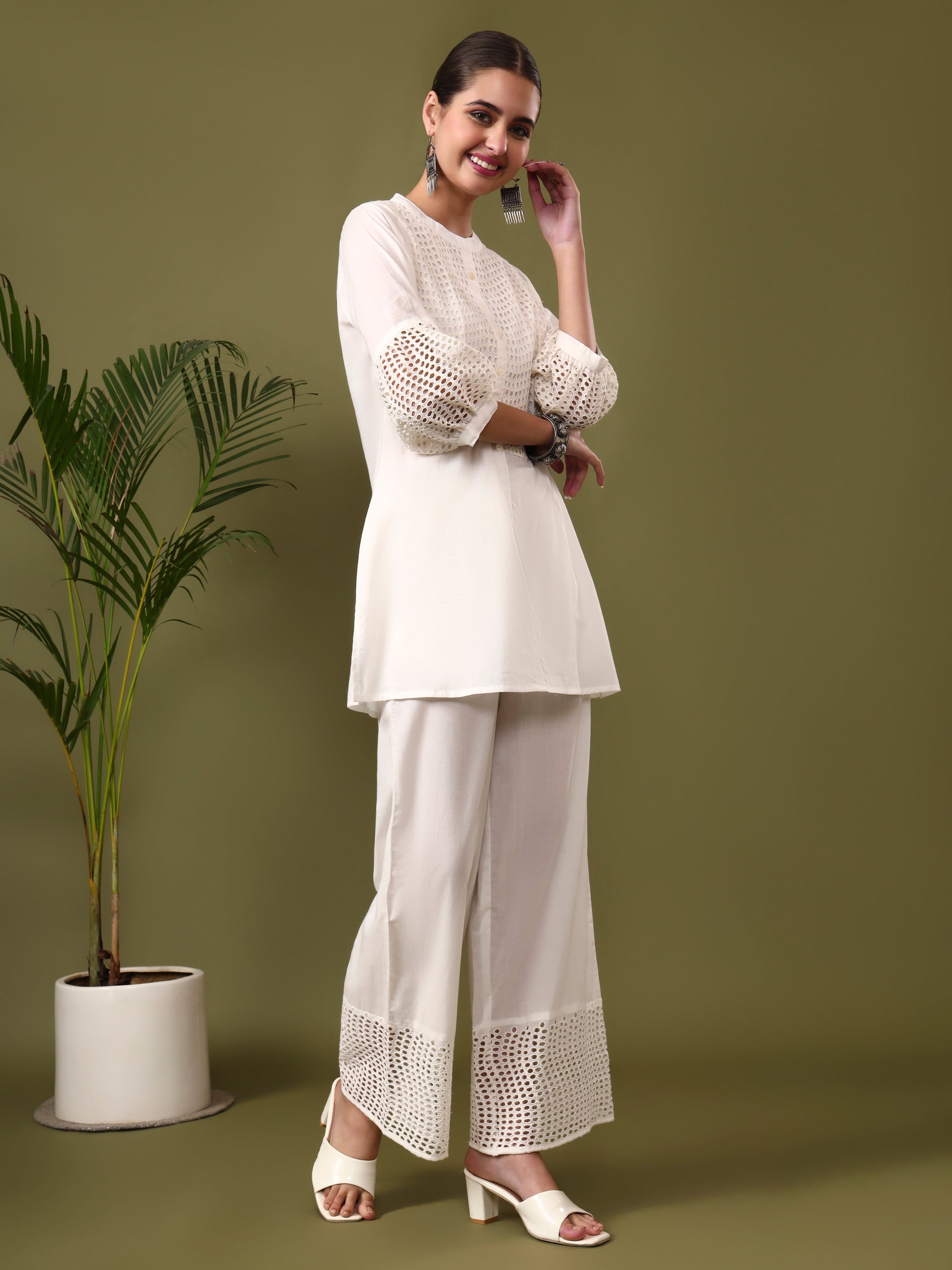 Solid Embroidered Straight Pure Cotton Kurta & Trousers Sets