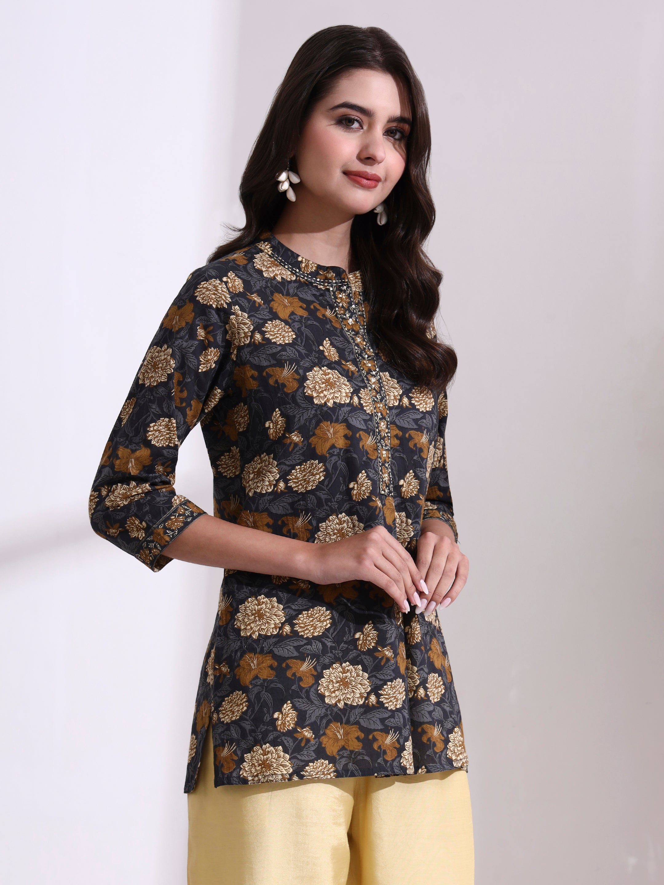 Floral Embroidered Straight Pure Cotton Top