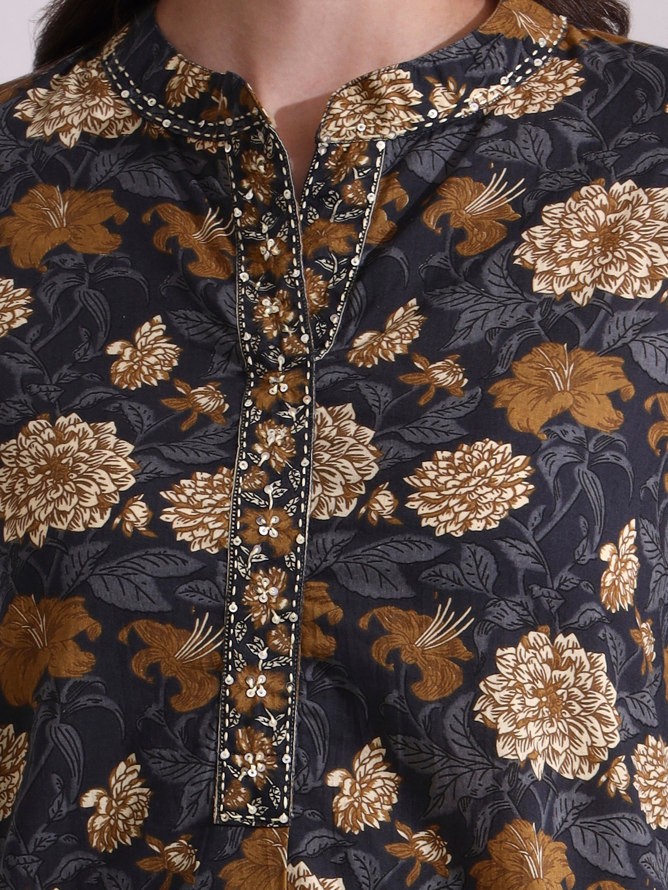 Floral Embroidered Straight Pure Cotton Top