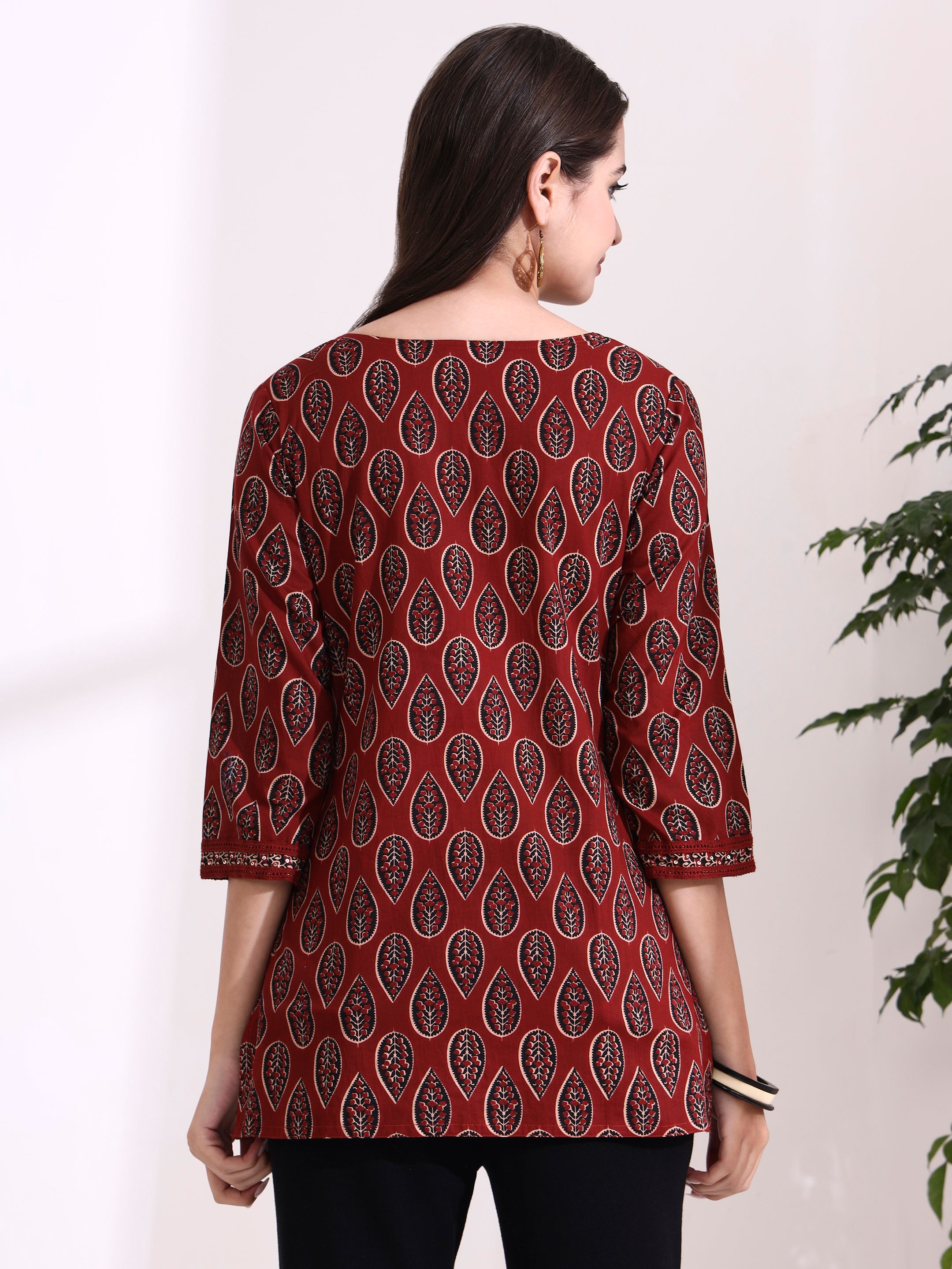 Floral Embroidered Straight Pure Cotton Top