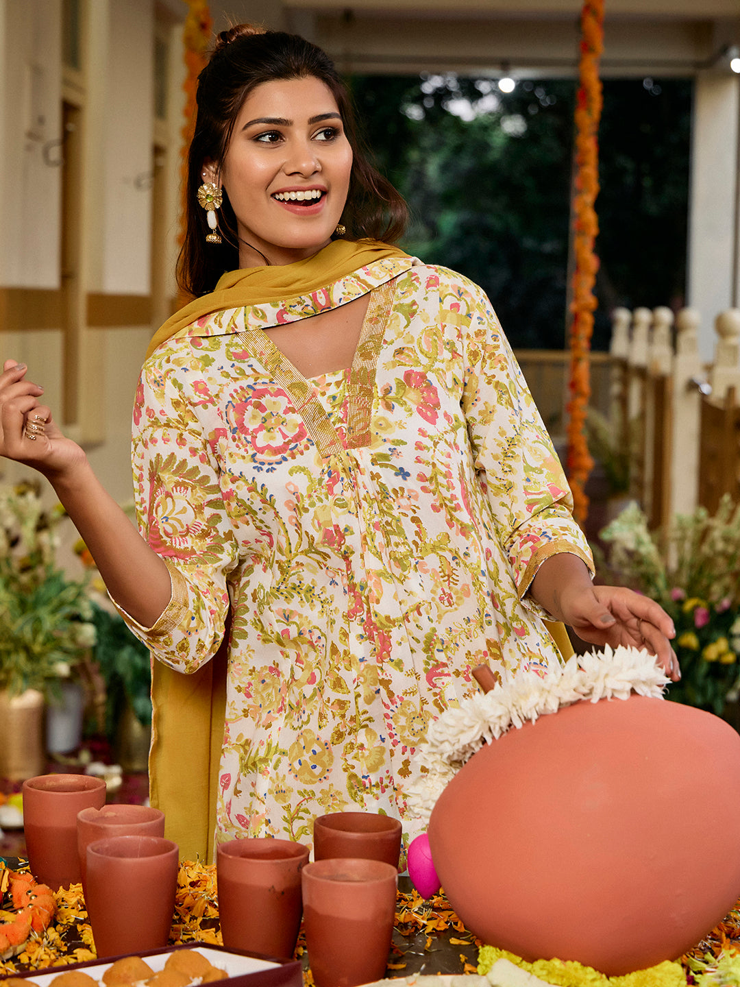 Printed A-Line Pure Cotton Kurta & Trousers Sets