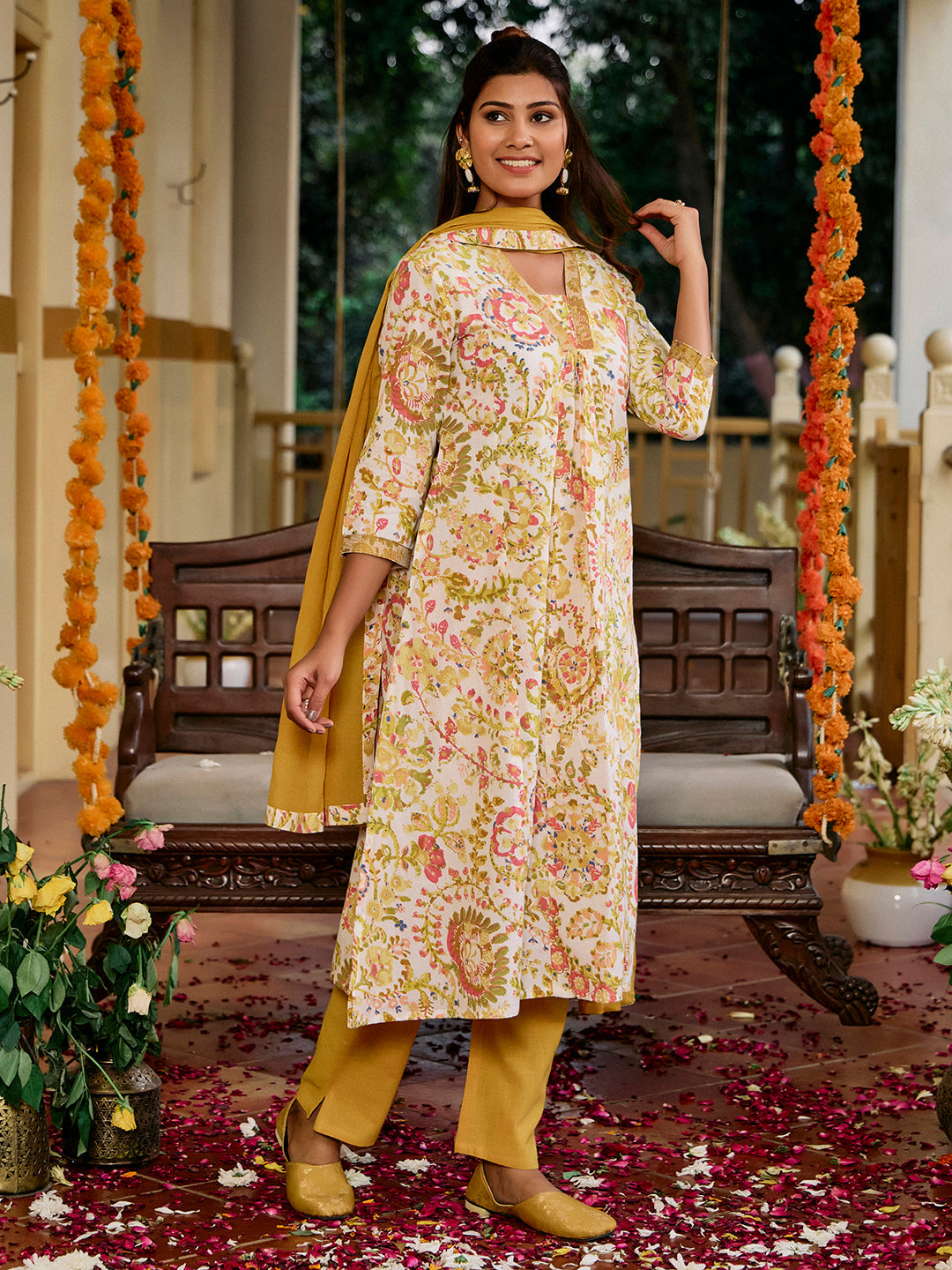 Printed A-Line Pure Cotton Kurta & Trousers Sets