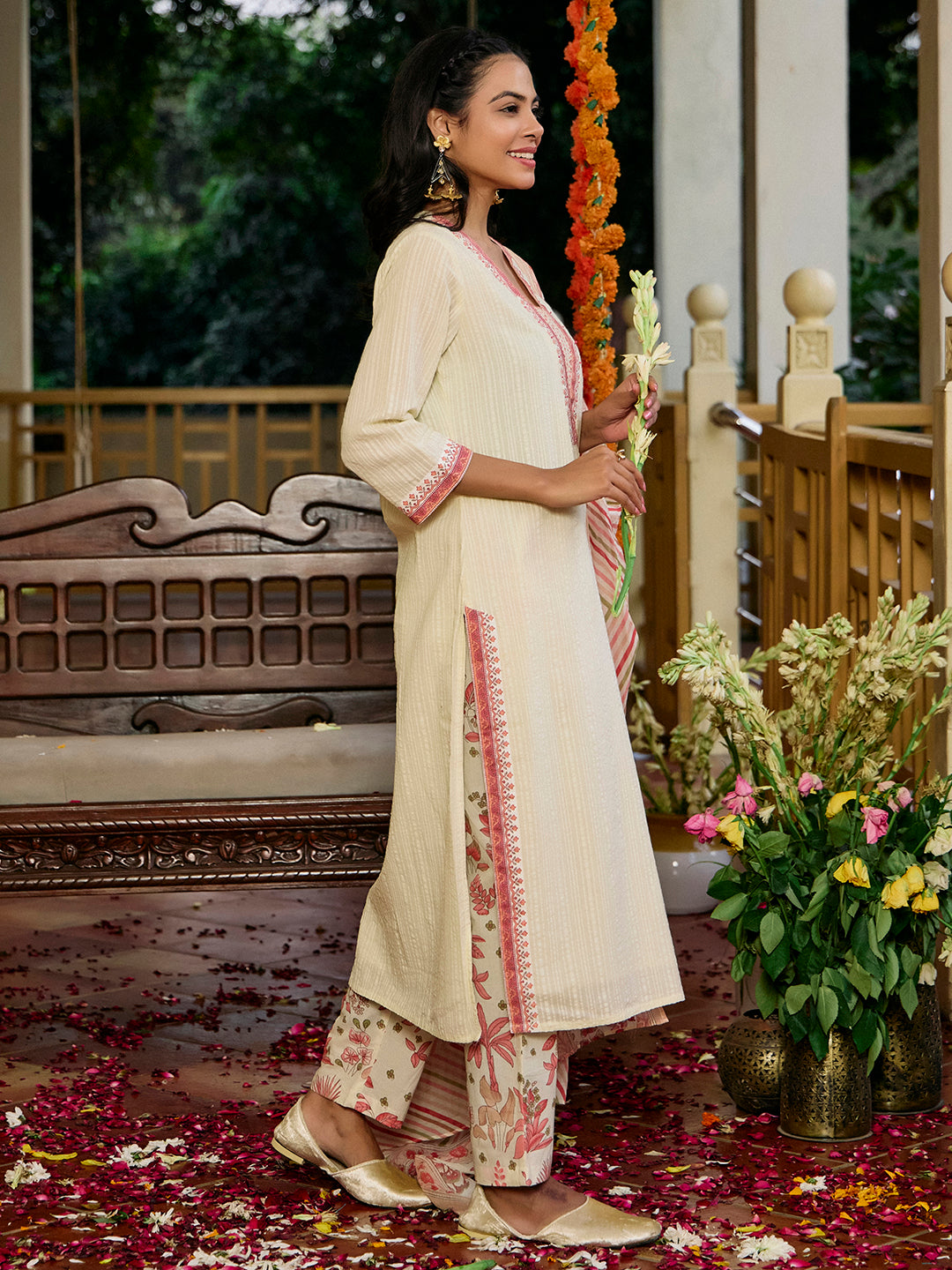 Printed A-Line Cotton Blend Kurta & Trousers Sets