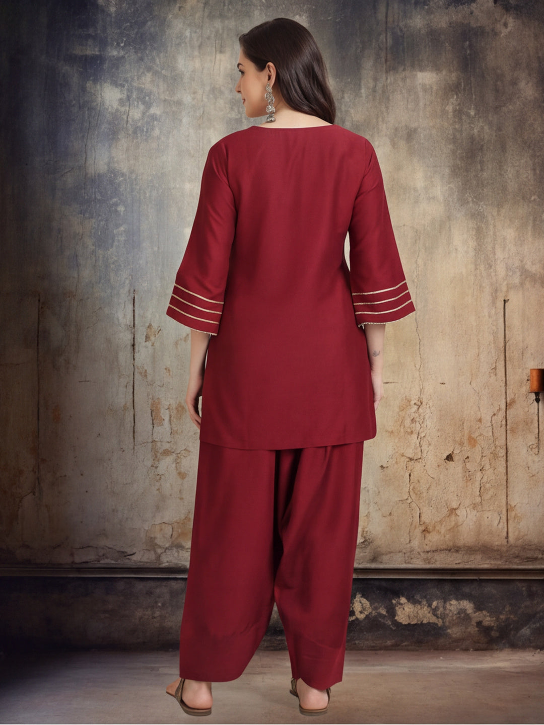 Solid Silk Blend Kurts & Salwar Sets