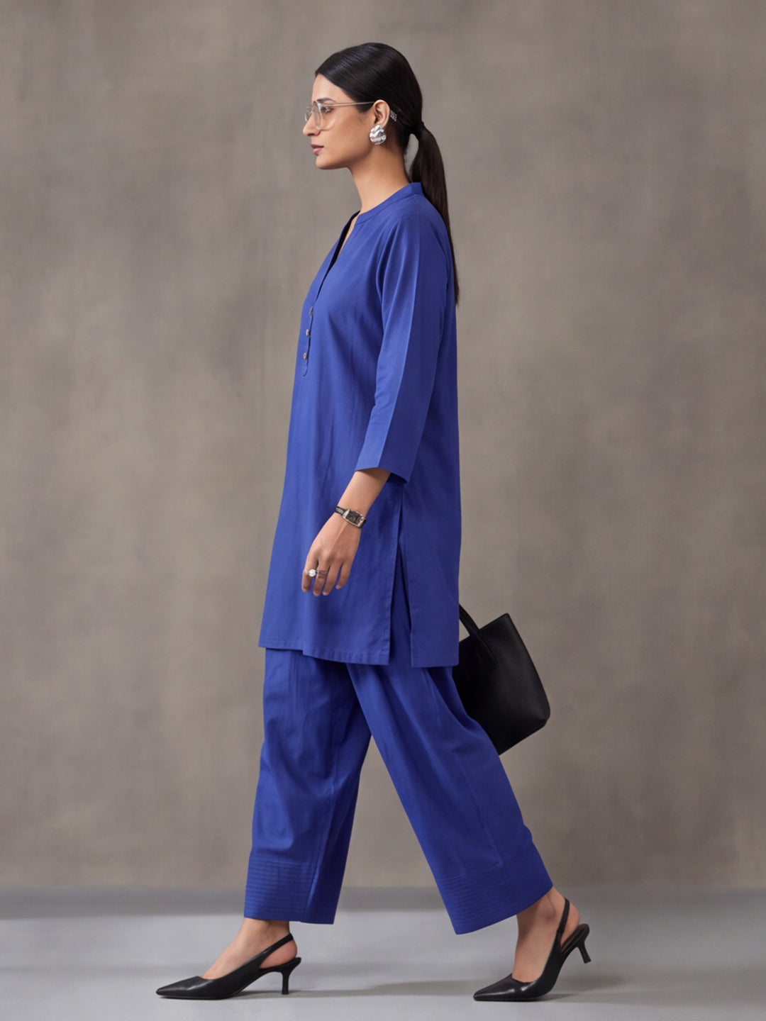 Solid Cotton Straight Kurta & Salwar Sets