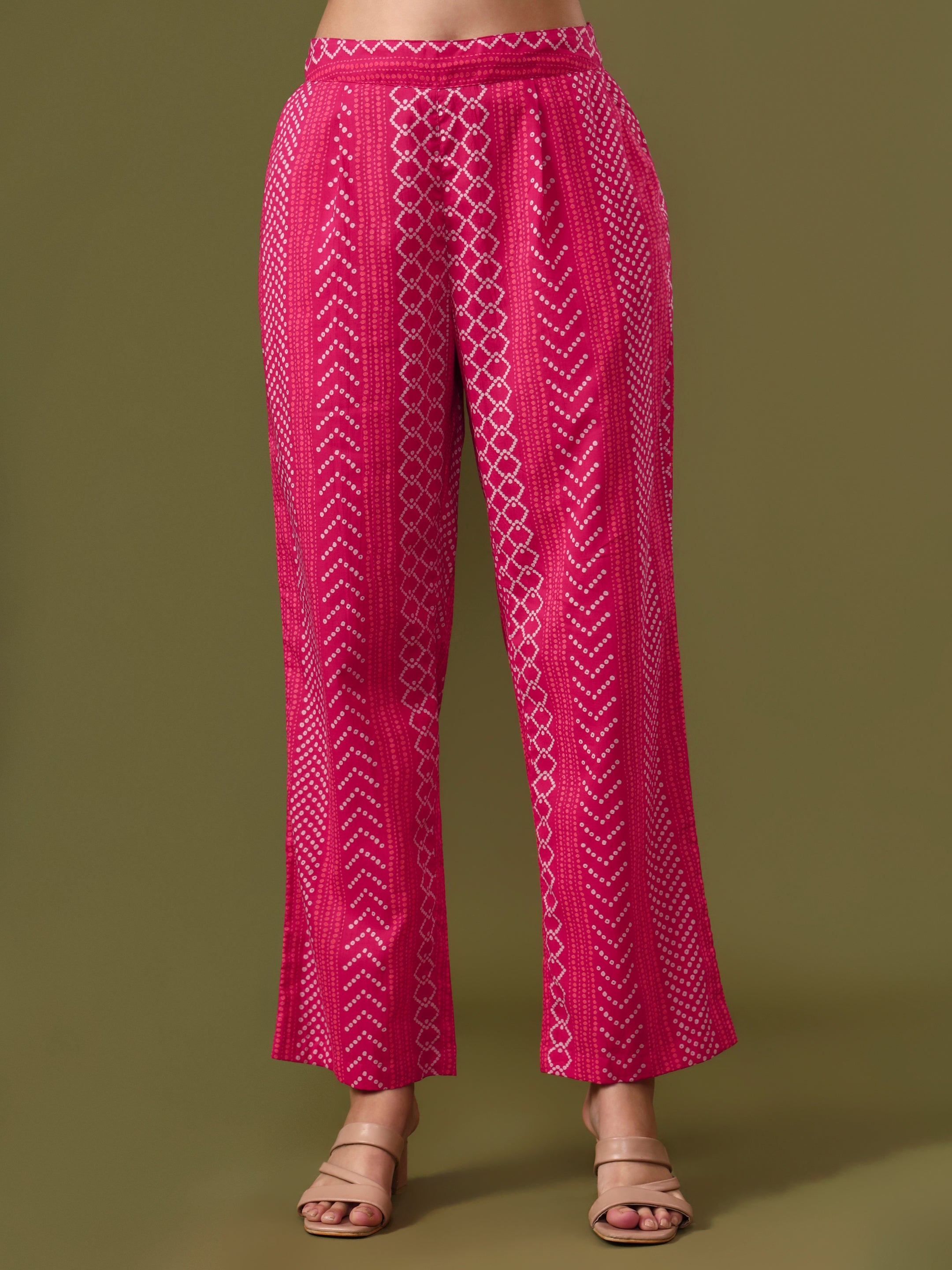 Bandhani Embroidered Straight Pure Cotton Kurta & Trousers Sets