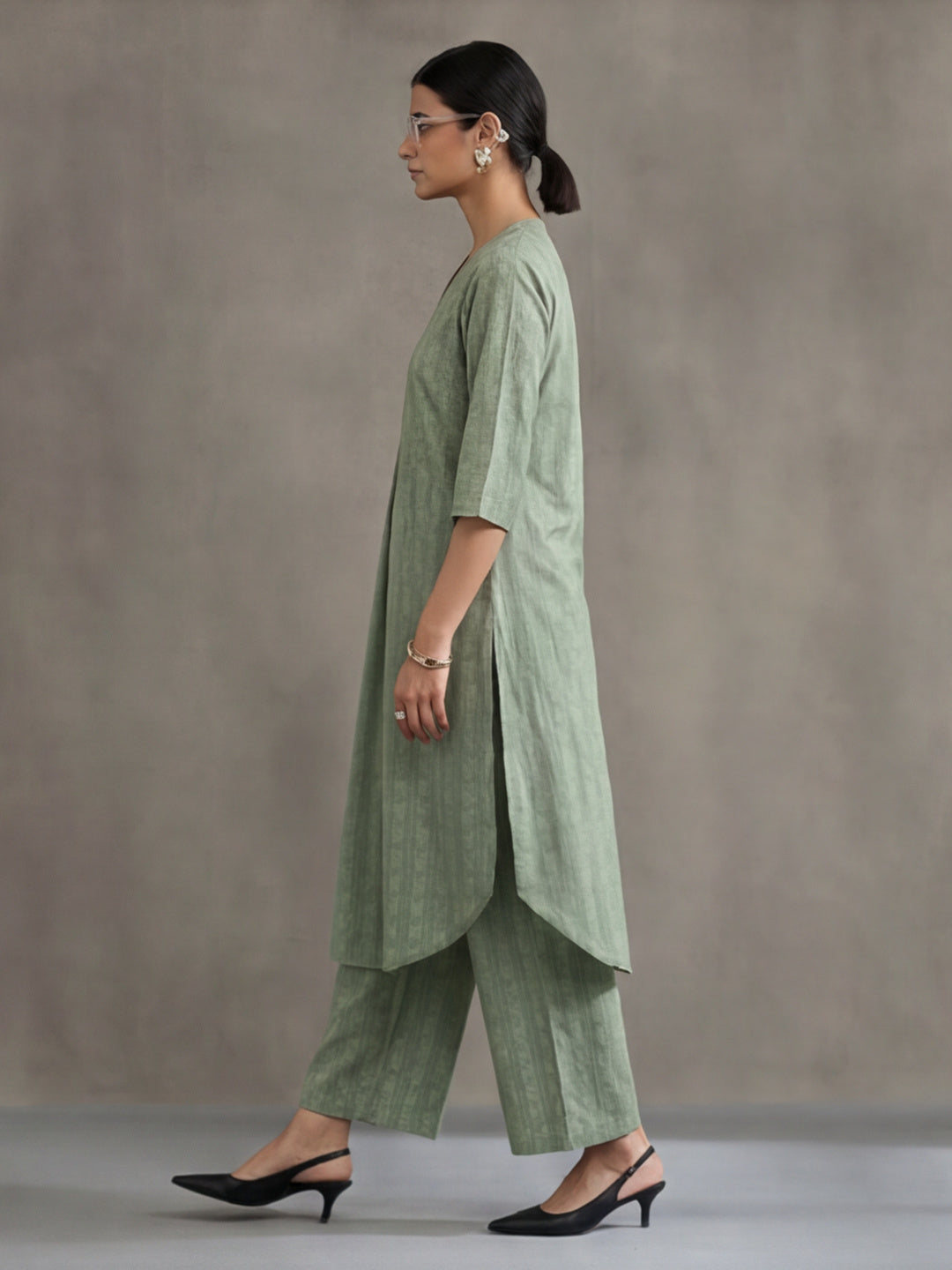 Women Floral Printed A-Line Kurta Sets
