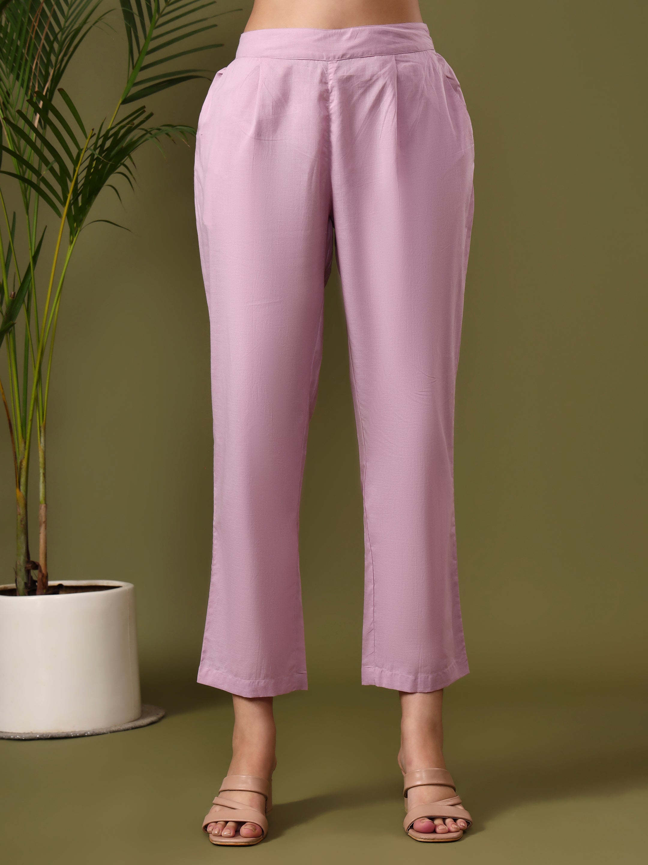 Floral Embroidered Straight Pure Cotton Kurta & Trousers Sets