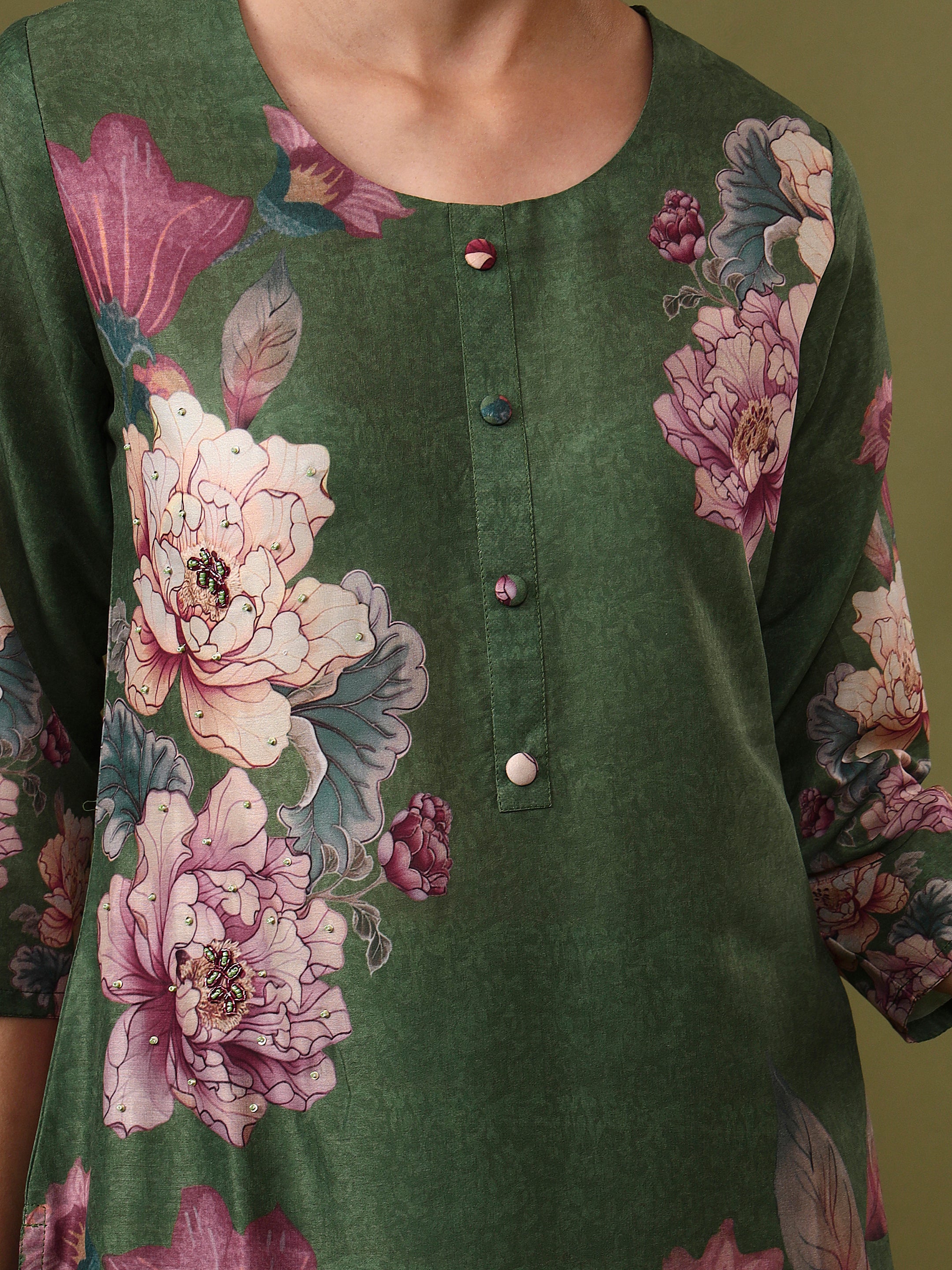 Floral Embroidered Straight Kurta & Trousers Sets