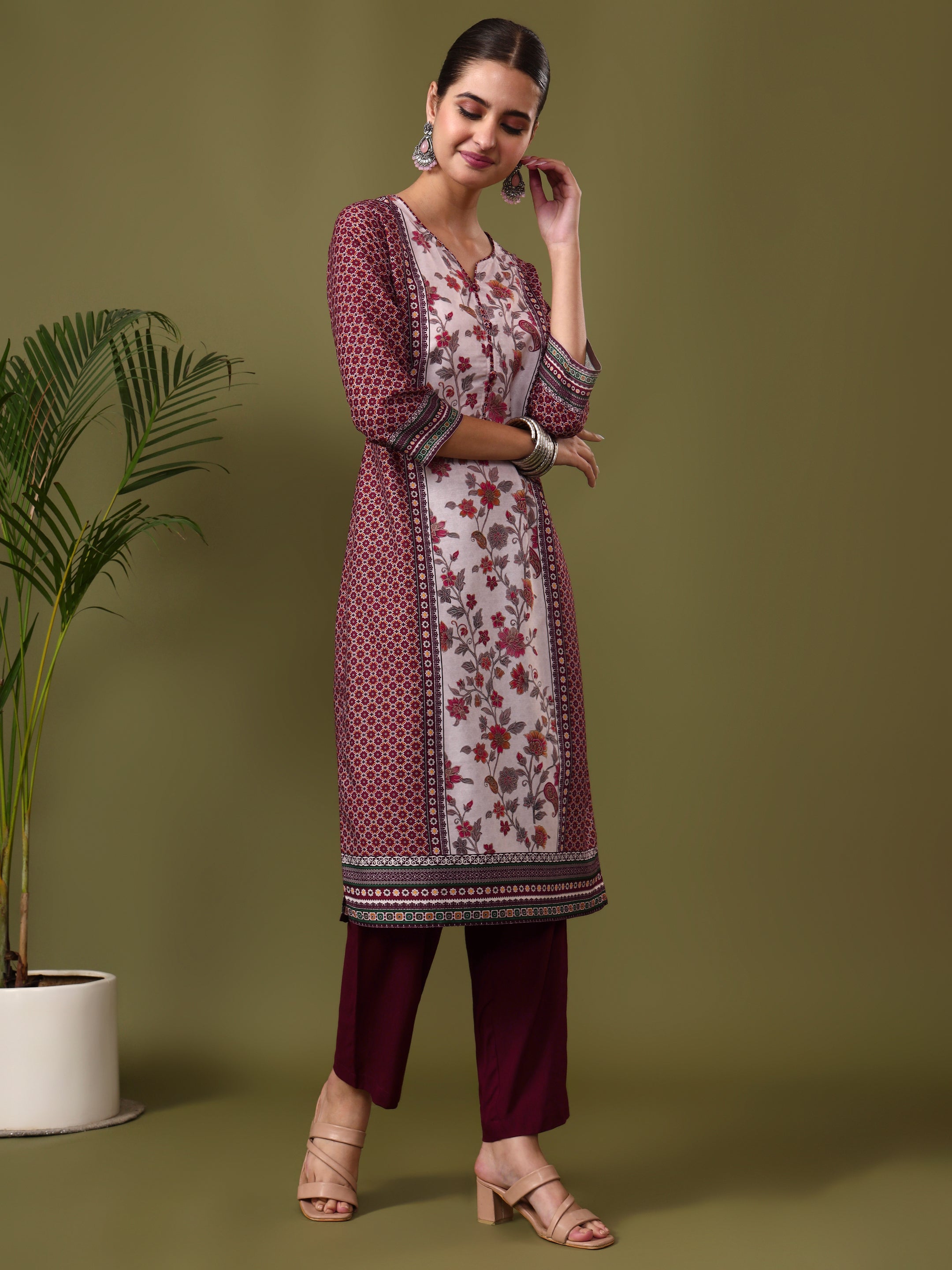 Floral Embroidered Straight Kurta & Trousers Sets