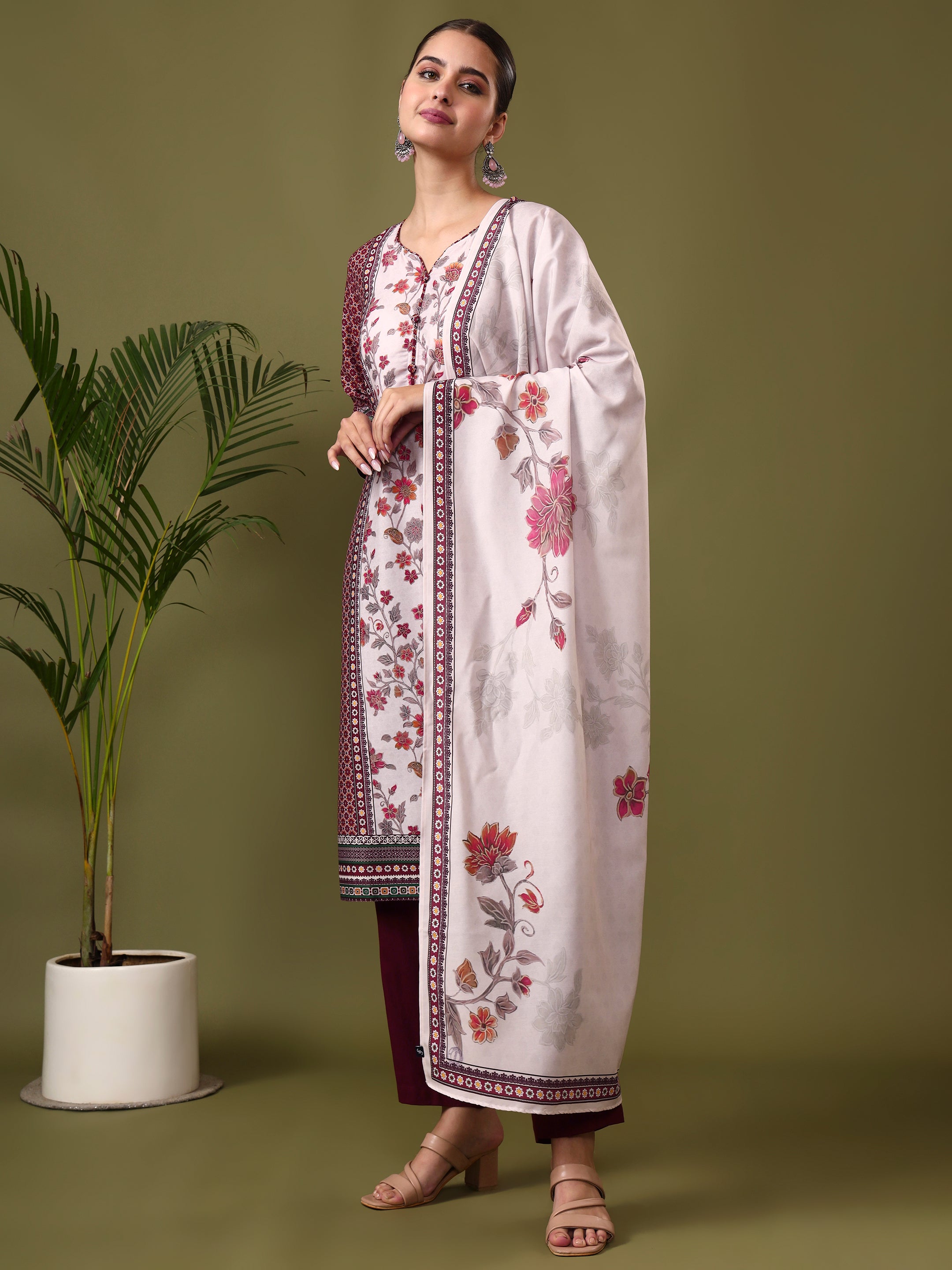Floral Embroidered Straight Kurta & Trousers Sets