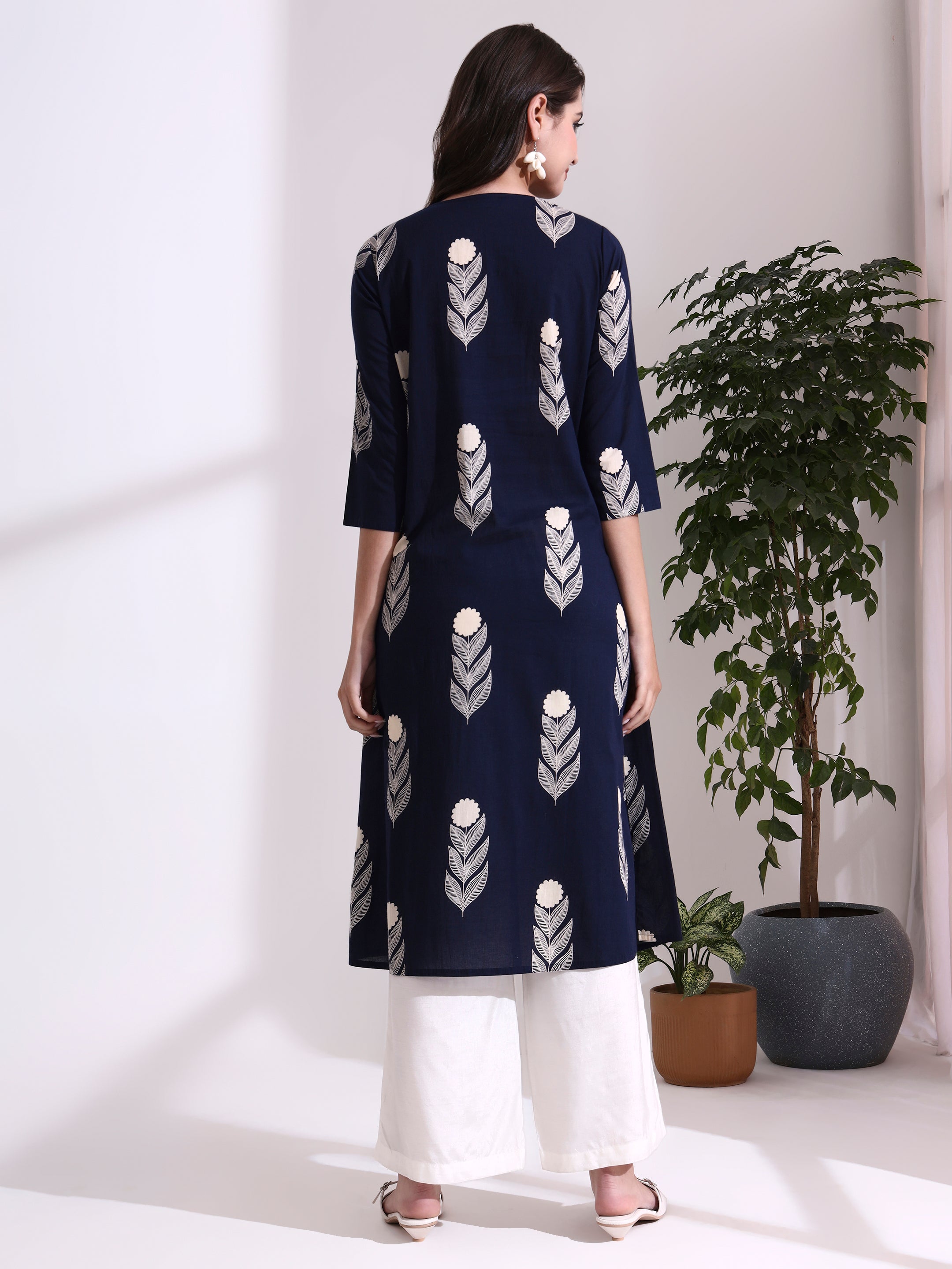 Floral Printed Straight Pure Cotton Kurta