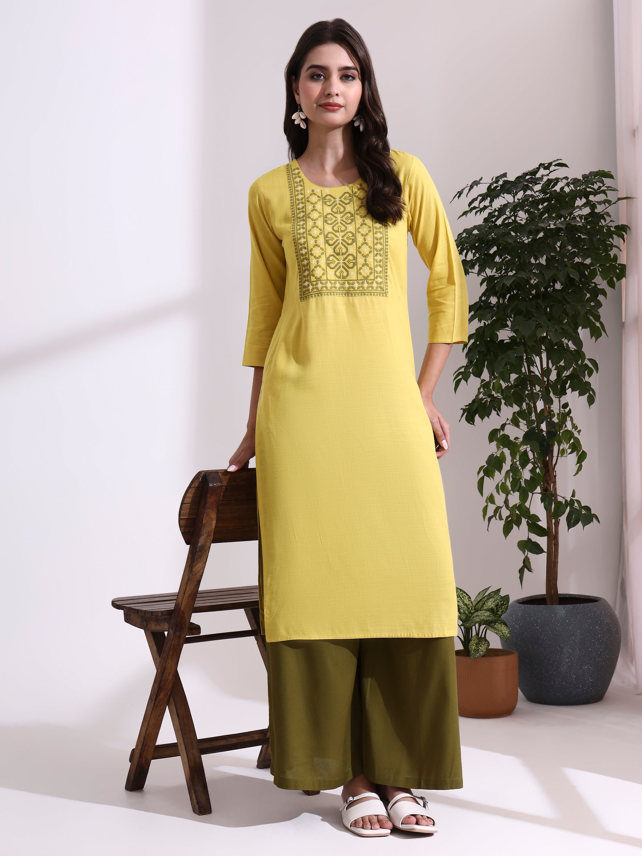 Floral Embroidered A-Line Kurta
