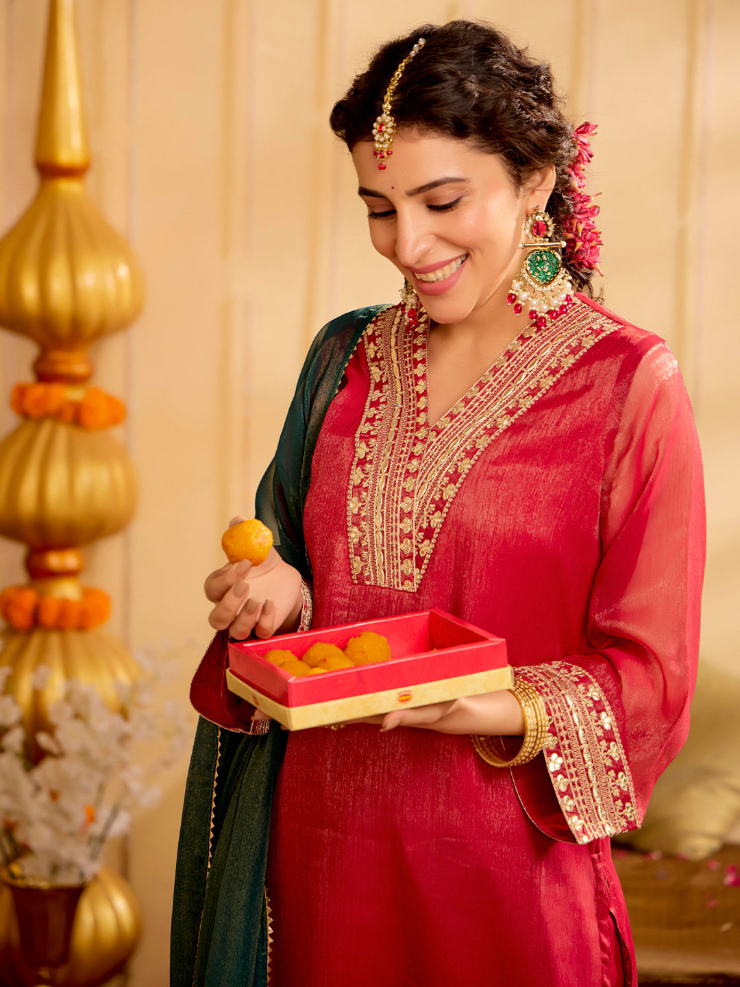 Solid Embroidered Straight Tissue Kurta & Trousers Sets