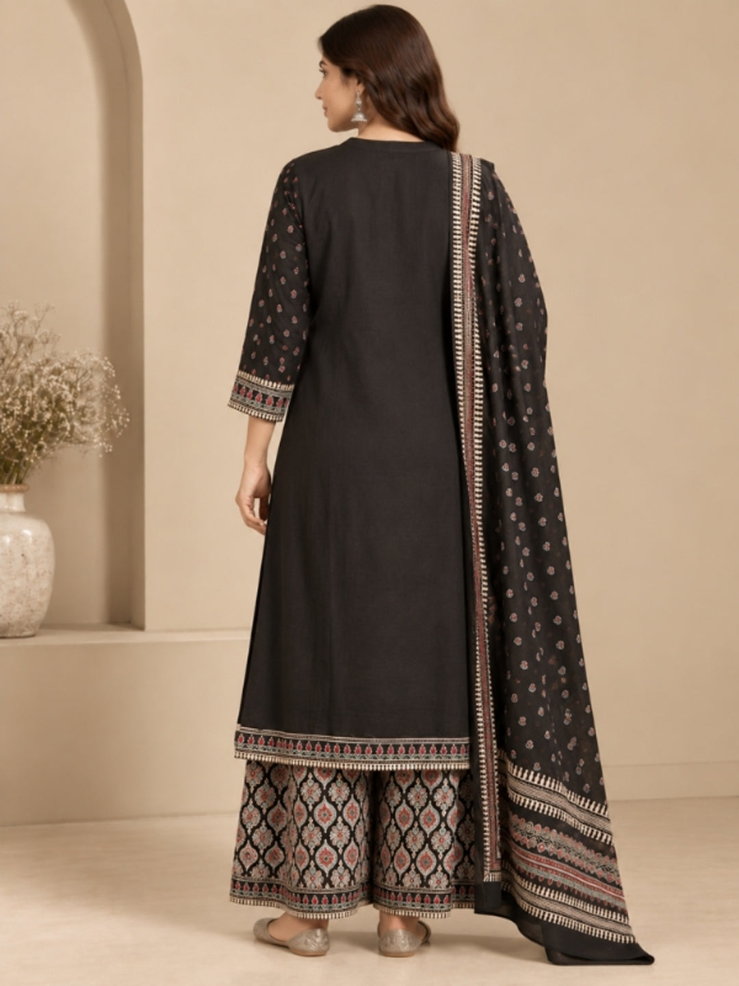 Floral Printed Straight Cotton Kurta & Trousers Sets
