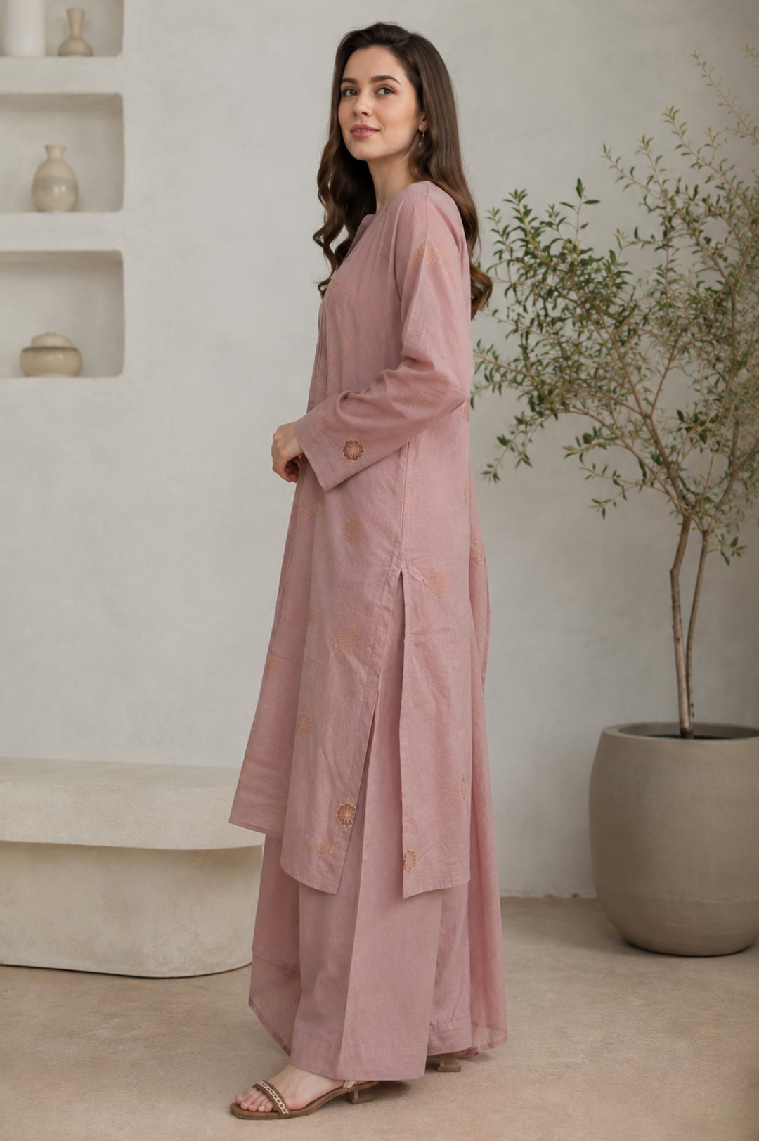 Floral Embroidered Straight Pure Cotton Kurta & Palazzos Sets