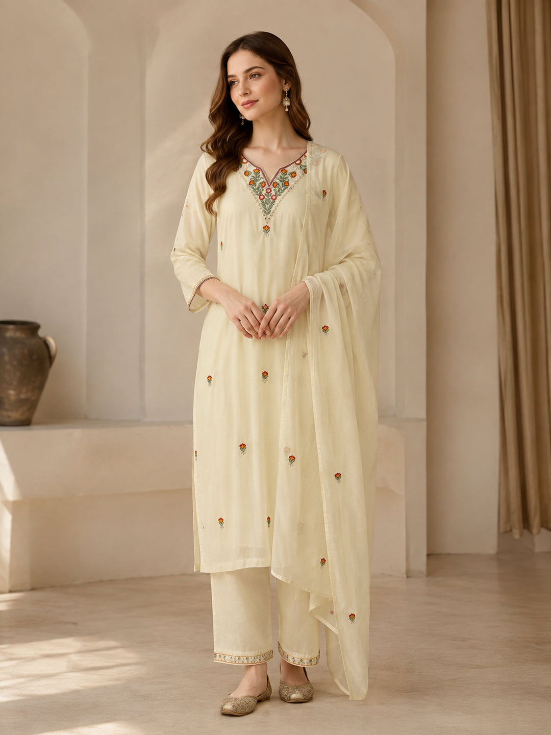 Floral Embroidered Straight Pure Cotton Kurta & Trousers Sets