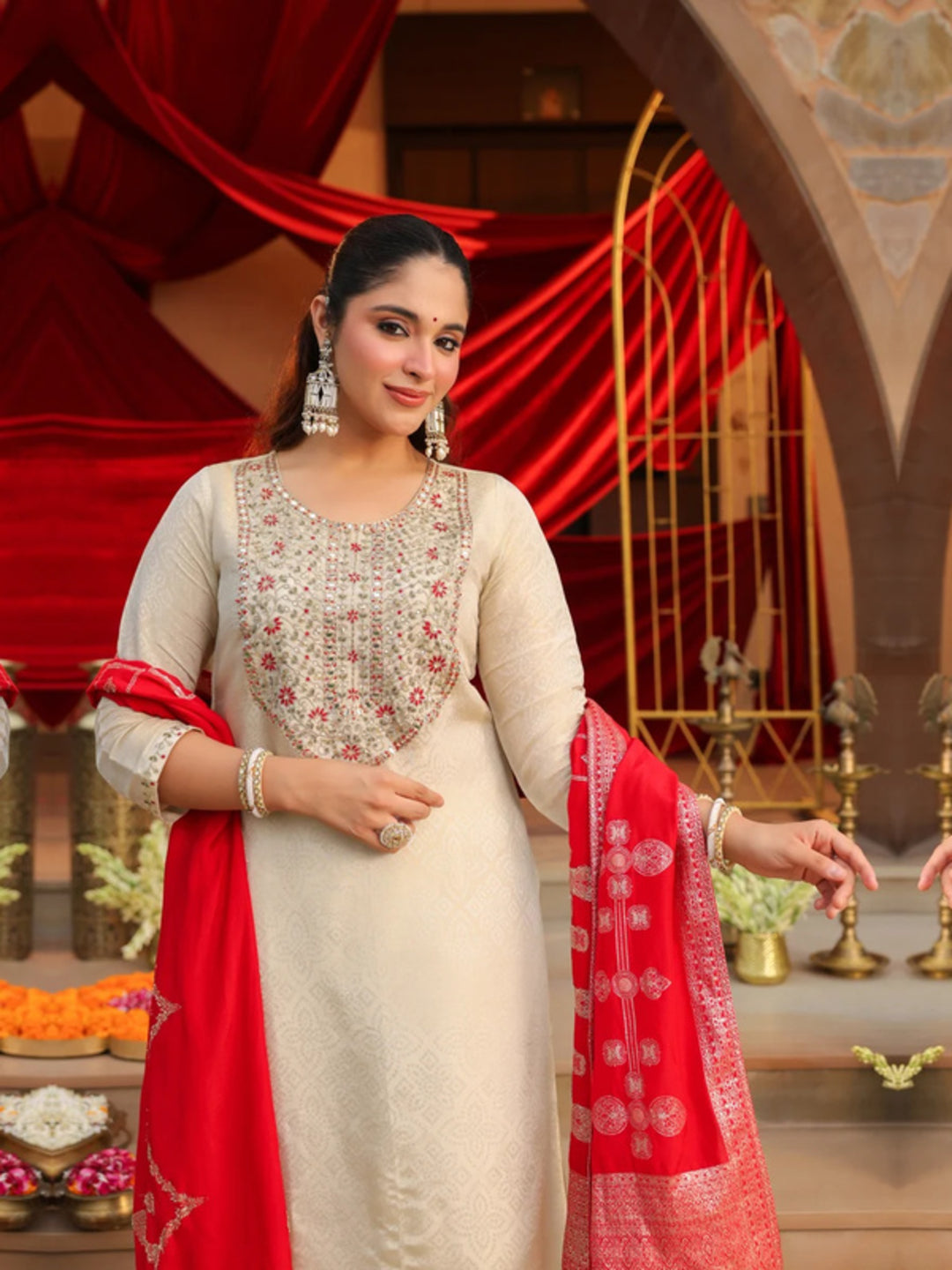 Floral Embroidered Straight Kurta & Trousers Sets