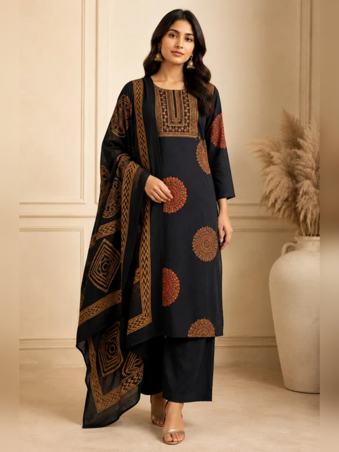 Floral Embroidered Straight Pure Cotton Kurta & Trousers Sets