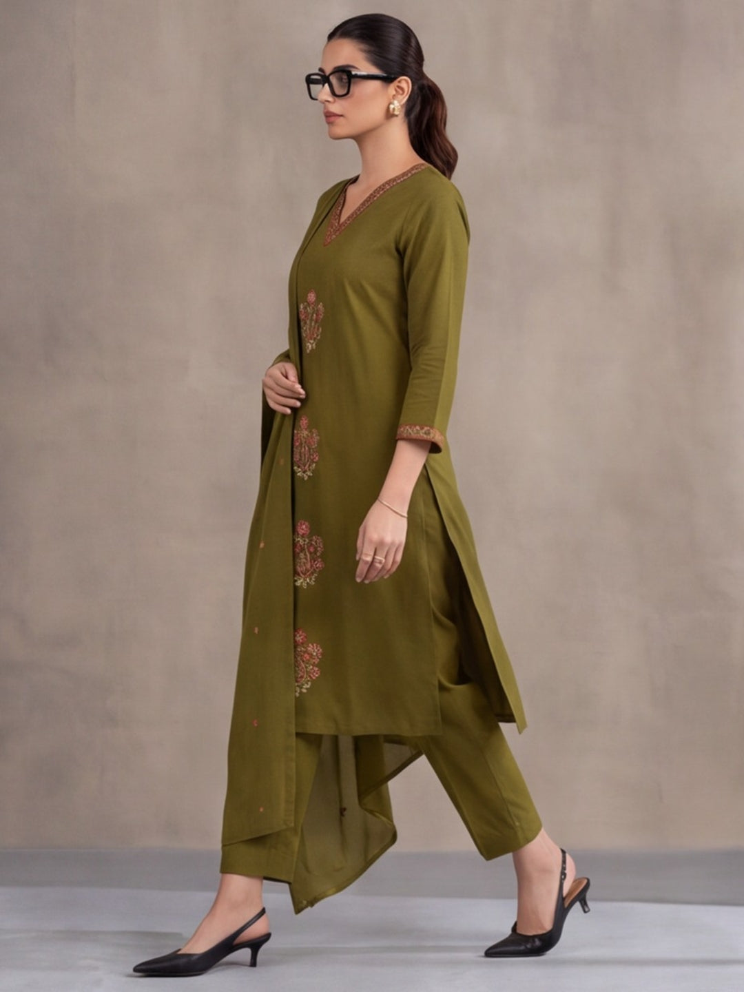 Women Straight Printed Pure Cotton Kurta Sets
