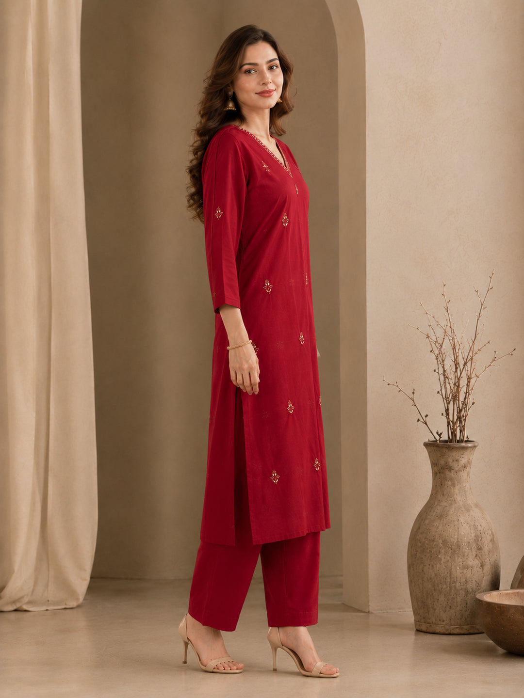 Women Straight Printed Pure Cotton Kurta Sets