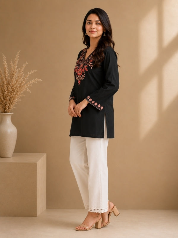 Floral Embroidered Straight Pure Cotton Kurta
