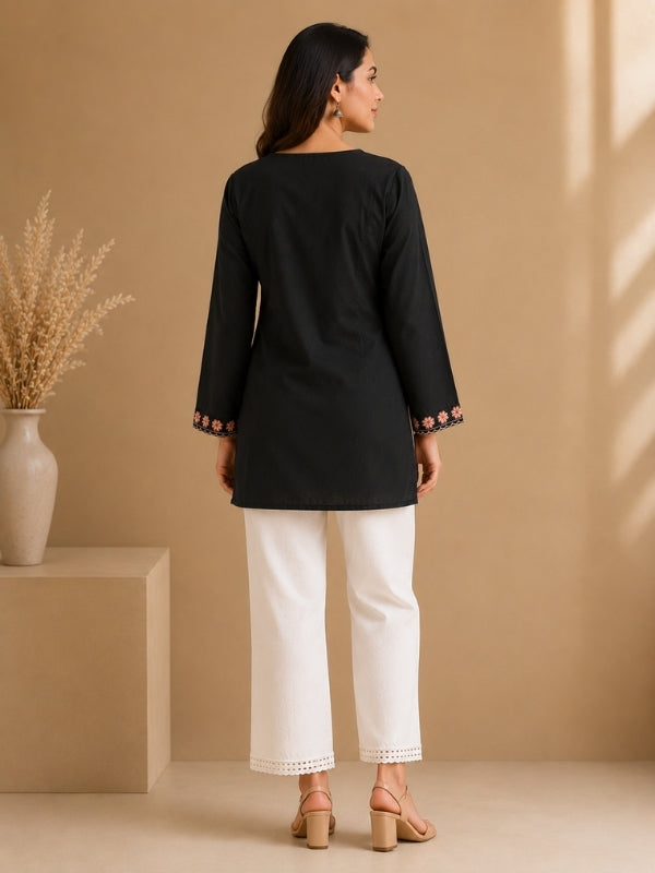 Floral Embroidered Straight Pure Cotton Kurta