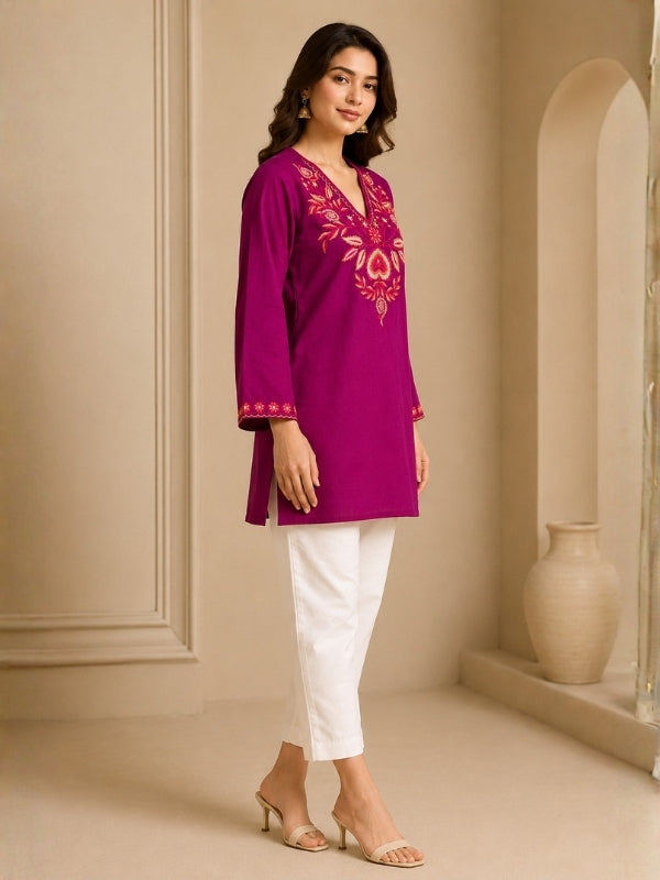 Floral Embroidered Straight Pure Cotton Kurta