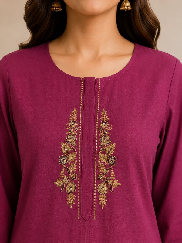 Solid Embroidered Straight Kurta