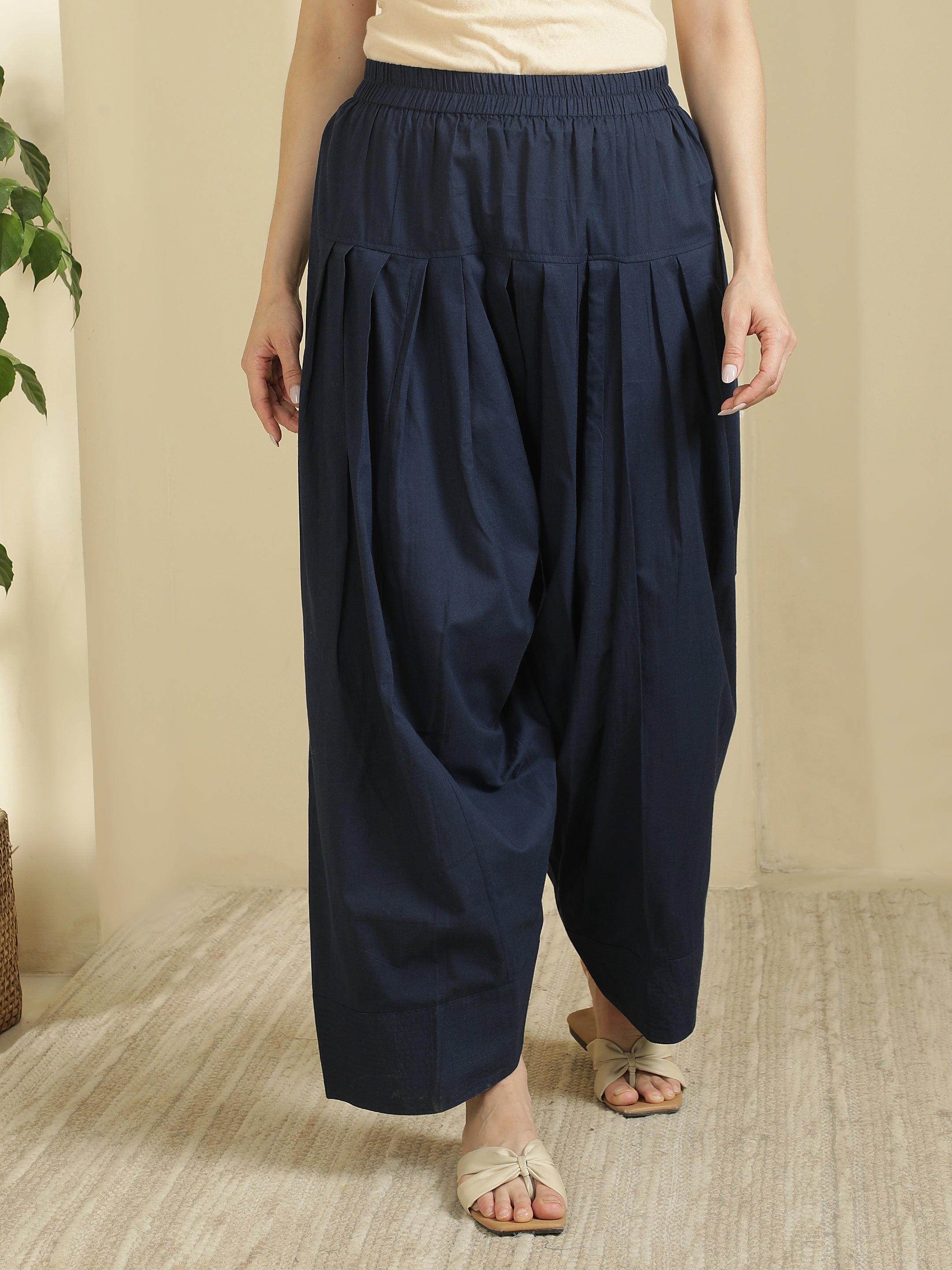 Women solid Loose fit cotton Farsi Salwar