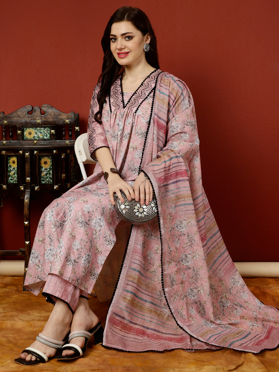 Pink Floral Digital Printed Embroidered Linen Suit Set