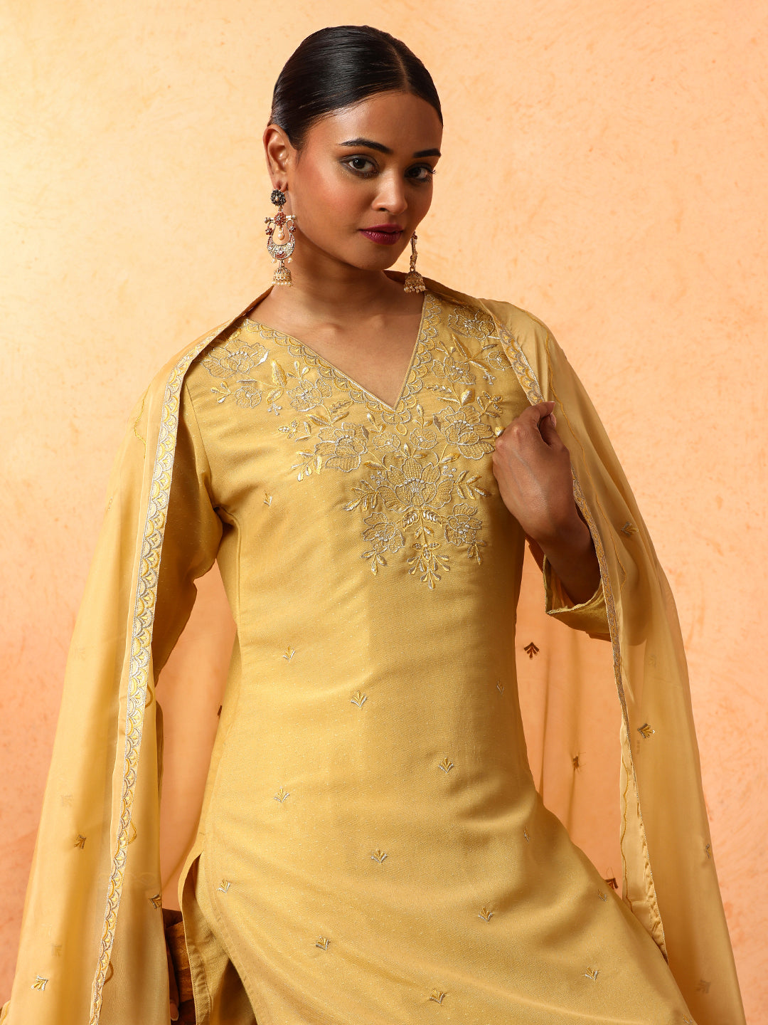 Floral Embroidered Straight Organza Kurta & Trousers Sets