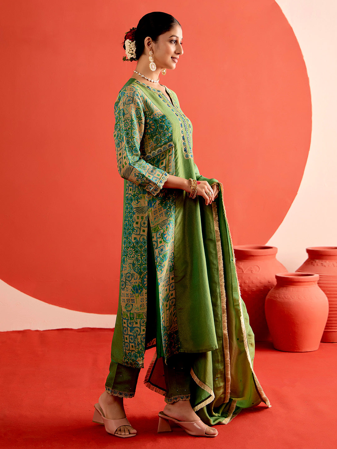 Floral Embroidered Straight Tissue Kurta & Trousers Sets