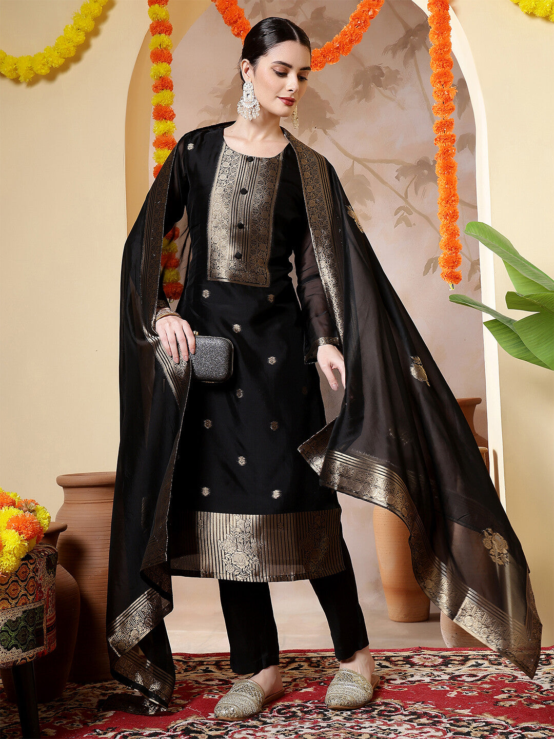 Floral Woven Design Straight Kurta & Trousers Sets
