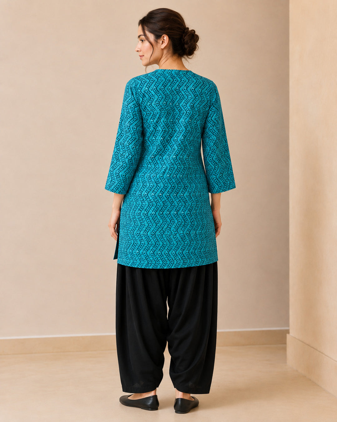 Floral Printed Straight Pure Cotton Kurta & Salwar Sets