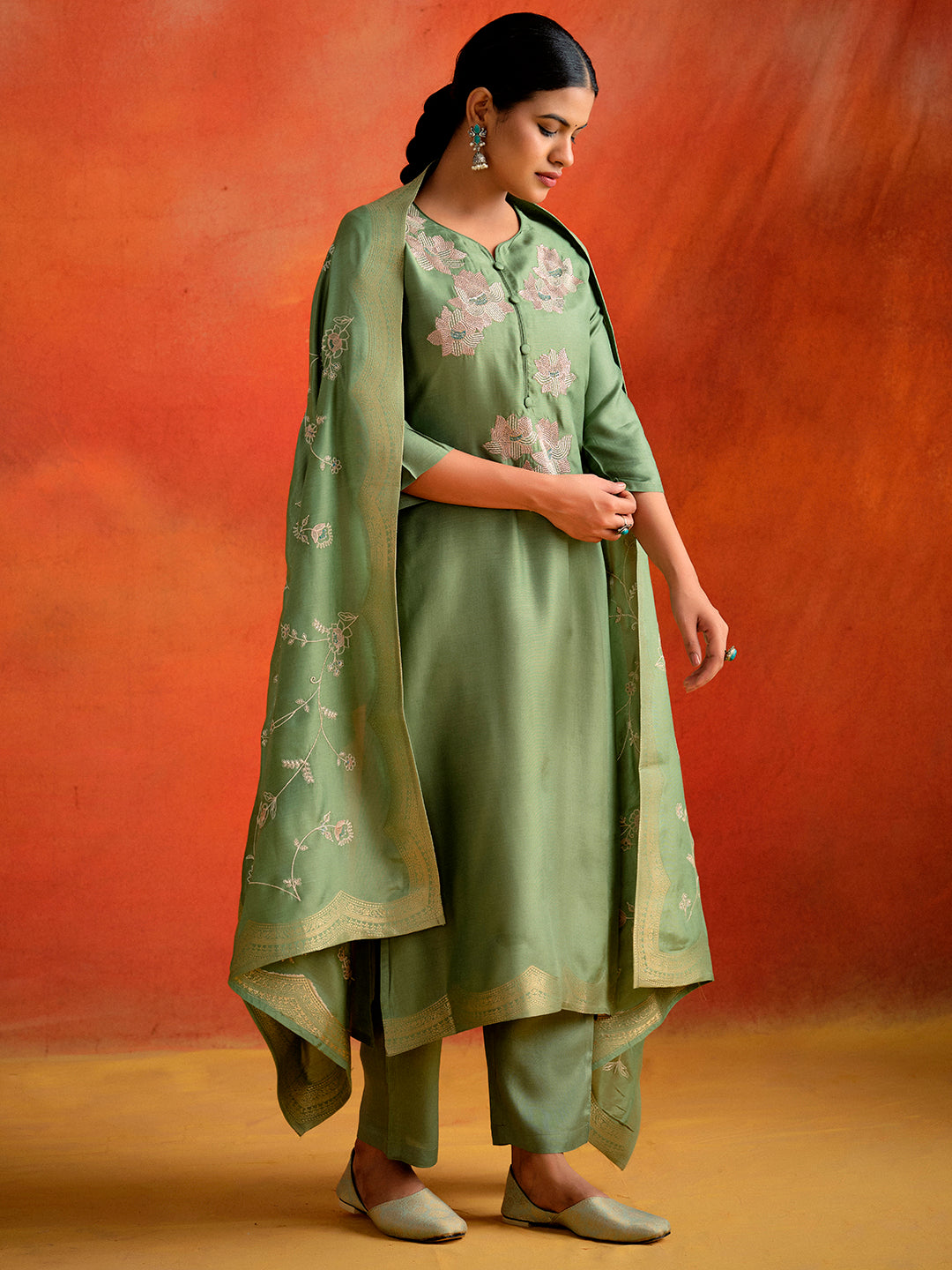 Green Hand Embroidered Festive Kurta Set With Dupatta