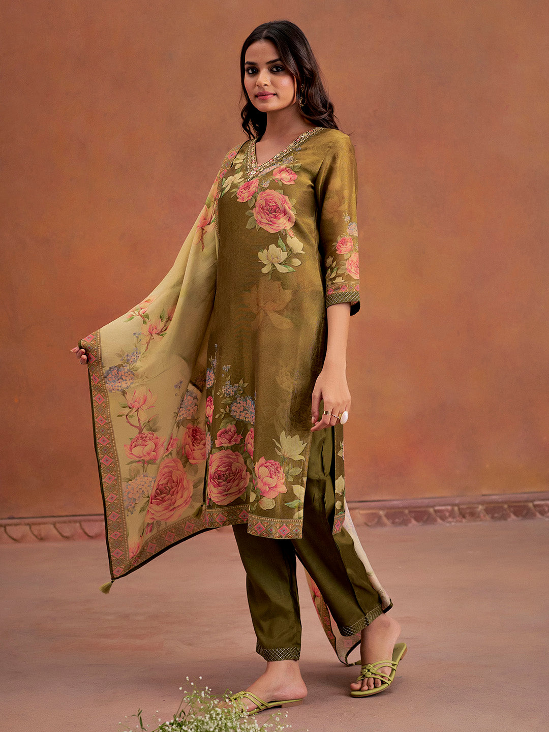Mehendi Green Floral Printed Embroidered Kurta Set With Dupatta