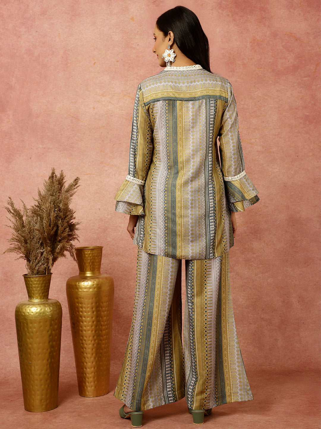 Green Geometric Printed Short Kurta With Palazzo Co-ord Set