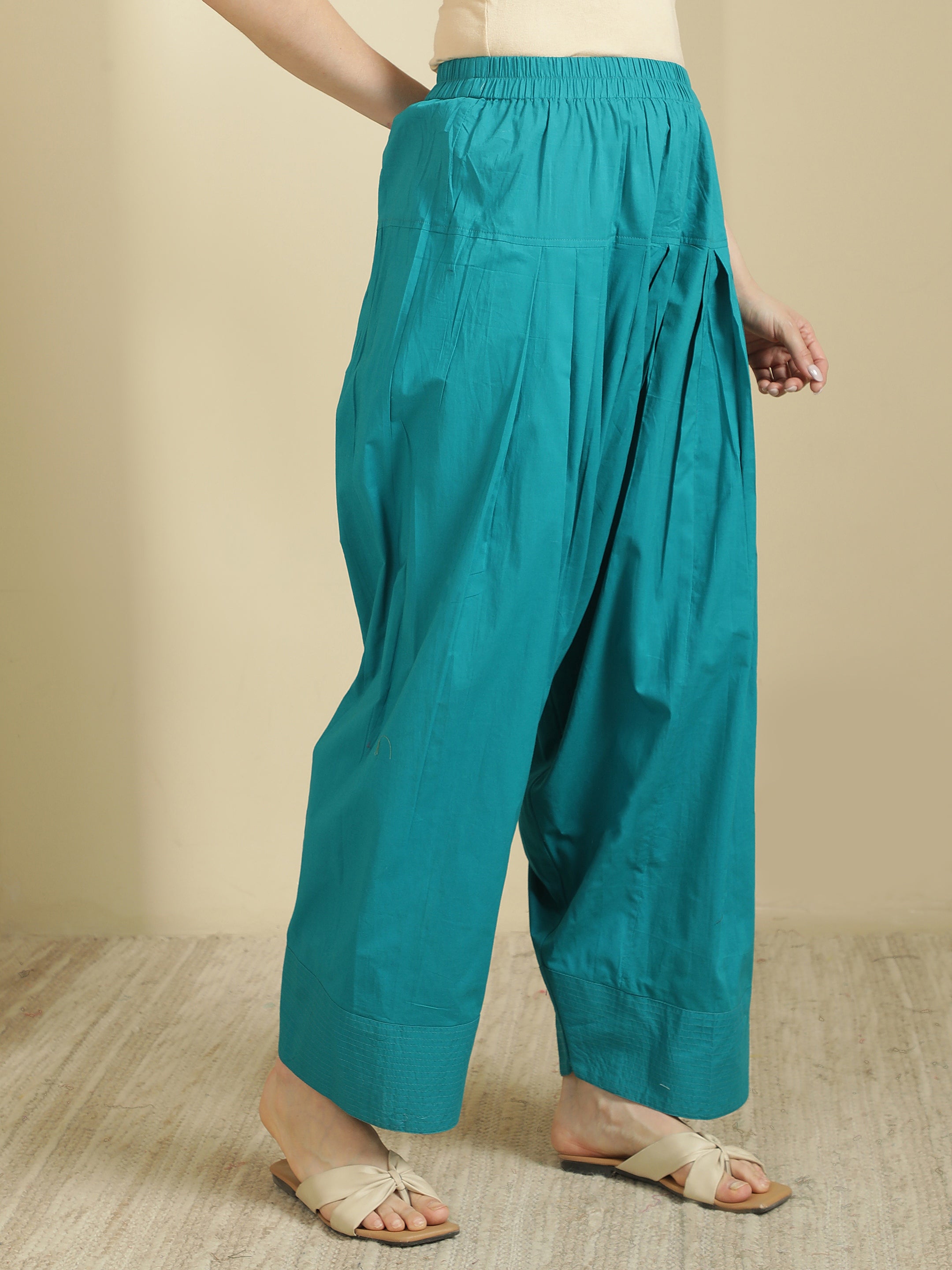 Women solid Loose fit cotton Farsi Salwar