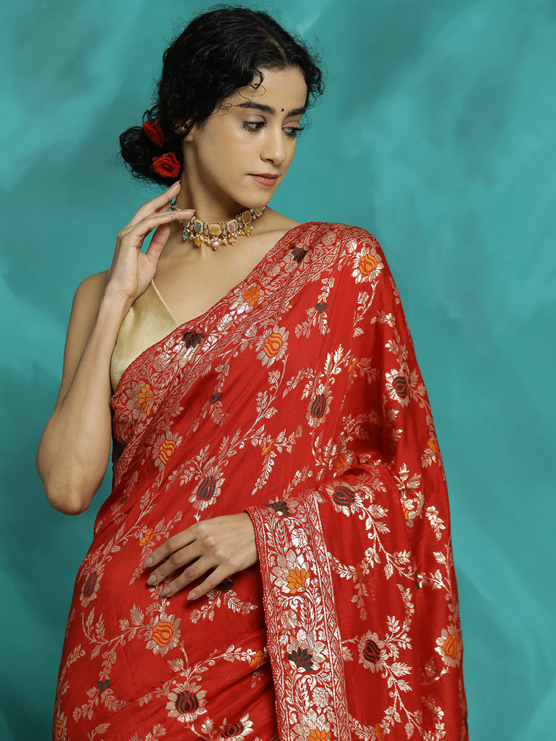 Floral Zari Woven Heavy Red Banarasi Saree