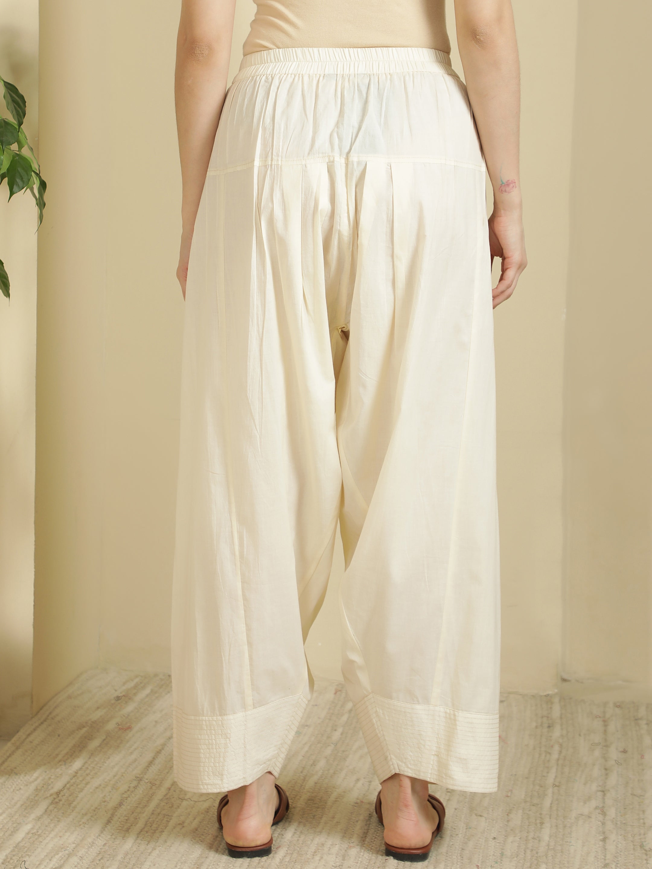 Women solid Loose fit cotton Farsi Salwar