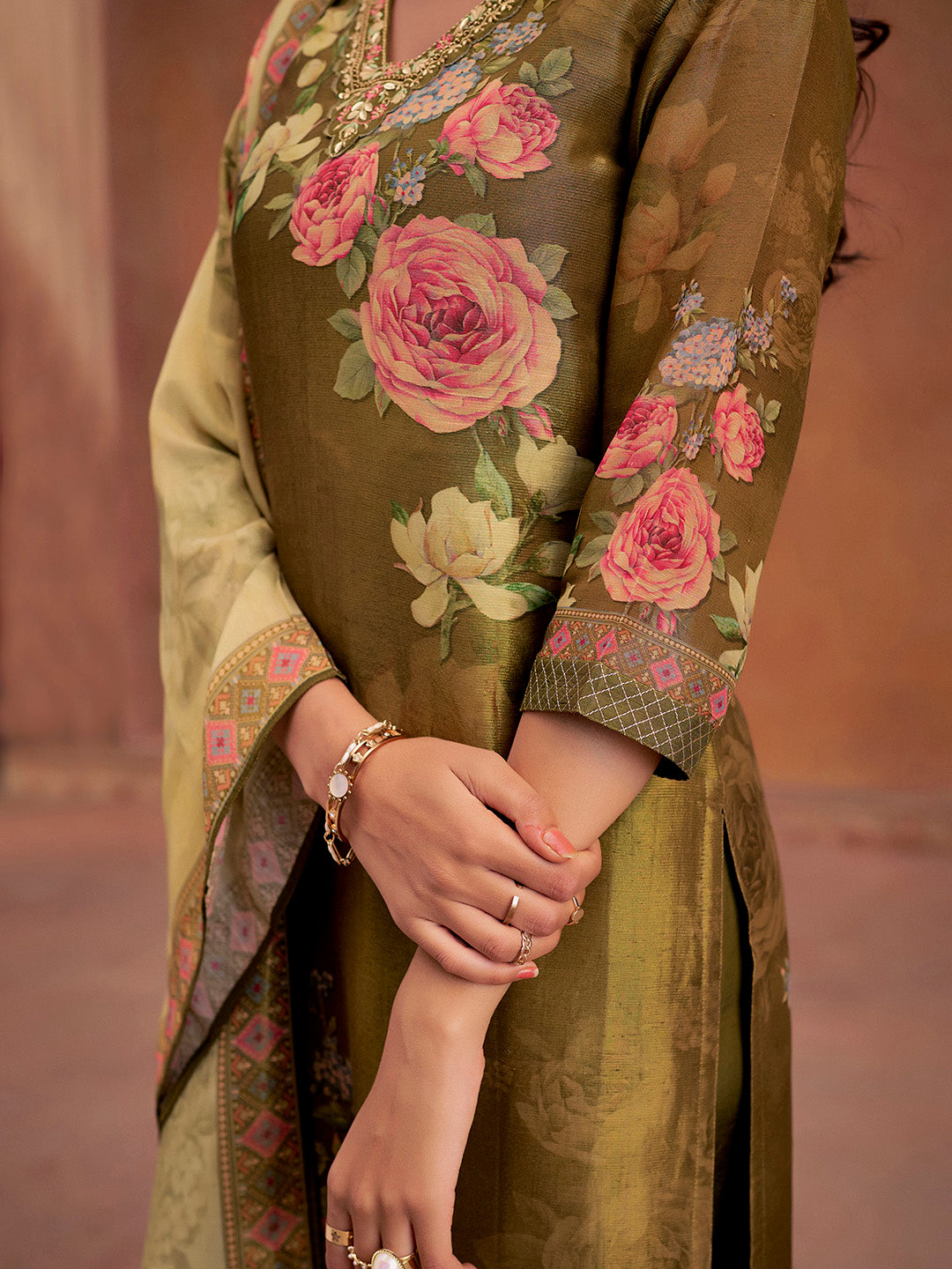 Mehendi Green Floral Printed Embroidered Kurta Set With Dupatta