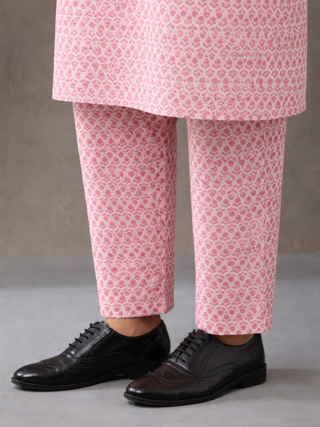 Floral Printed Straight Kurta & Trousers Sets