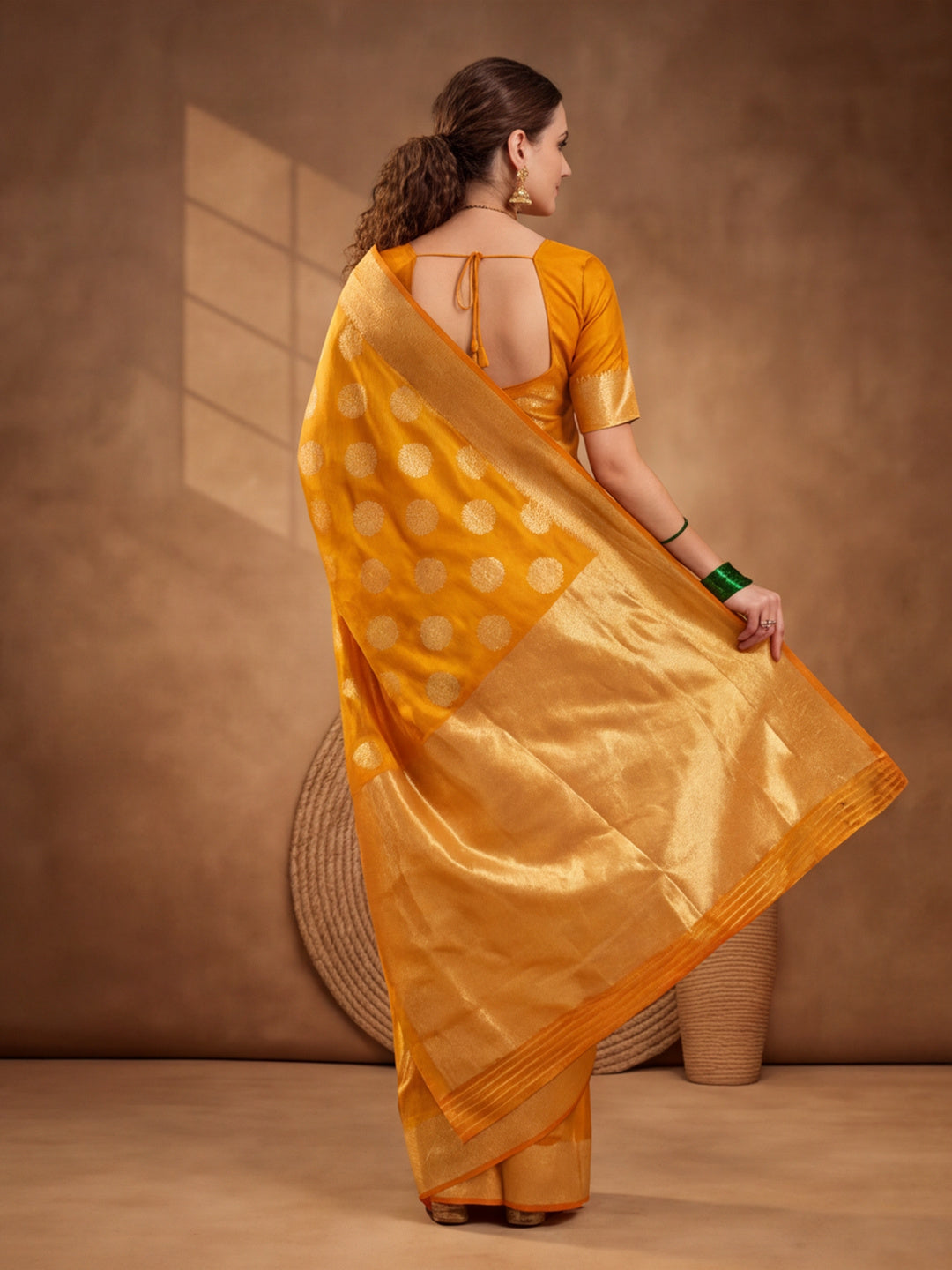 Jaipur Kurti Women'S Classic Weaving Work Orange Saree