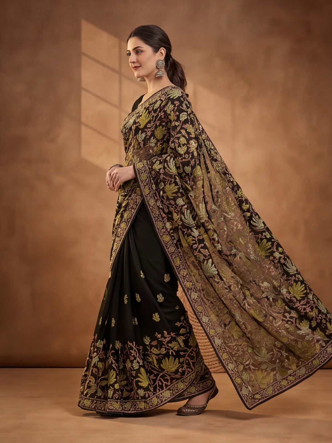 Jaipur Kurti Women's Black Georgette Embroidered Saree – Stunning in Black Georgette