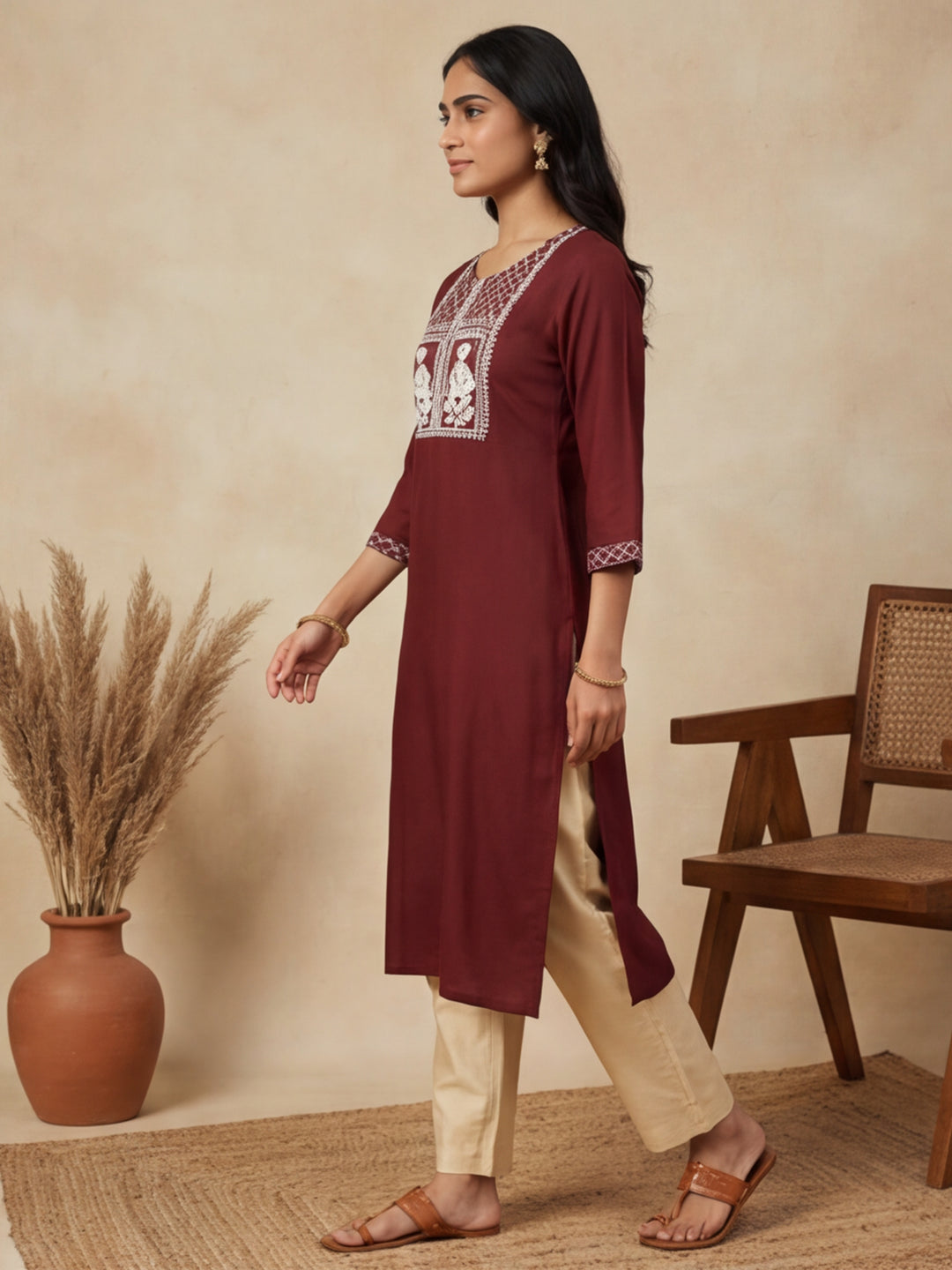 Thread Embroidered Cotton Kurta