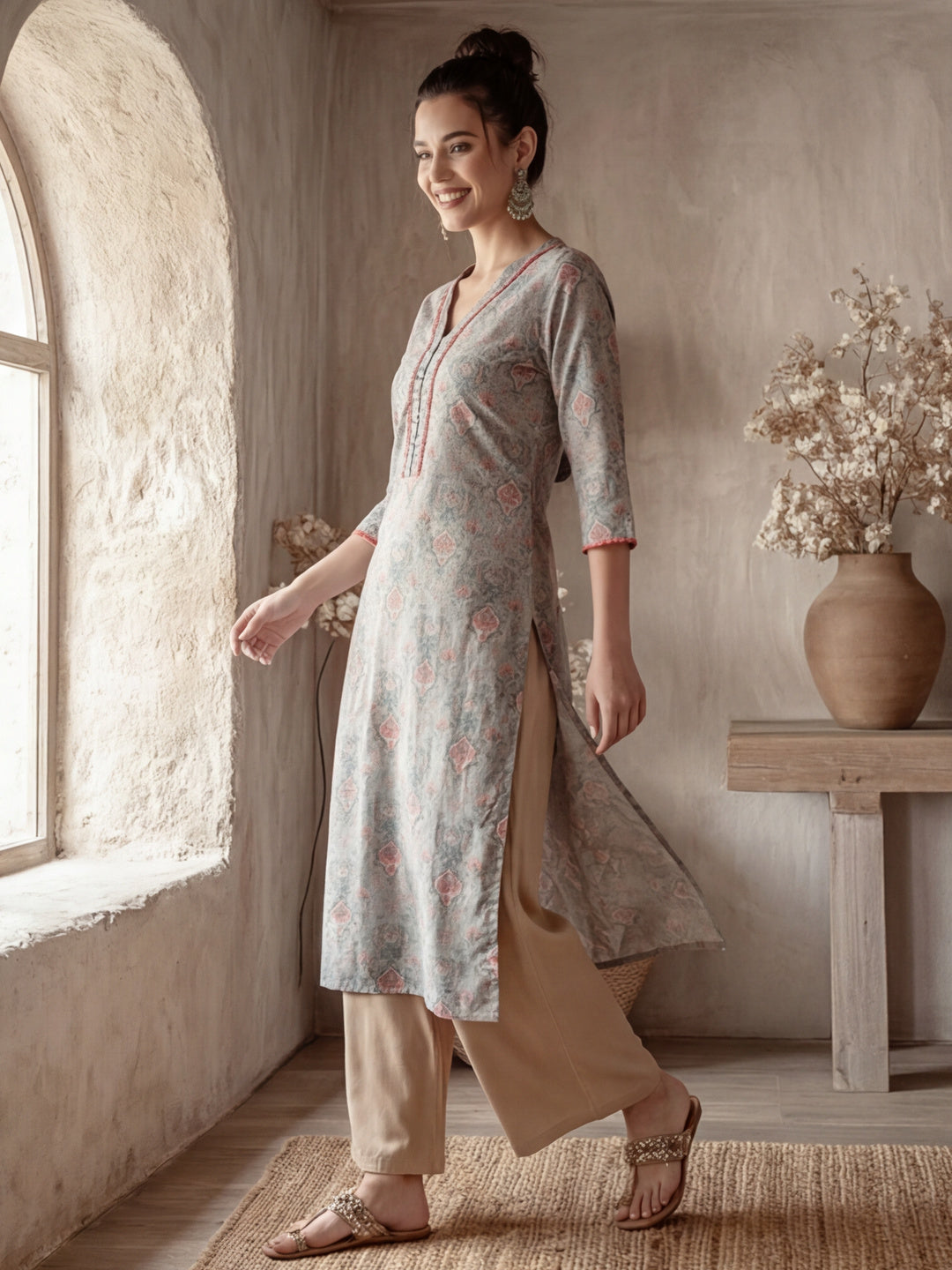 Ethnic Printed Grey Straight Kurta With Lace
