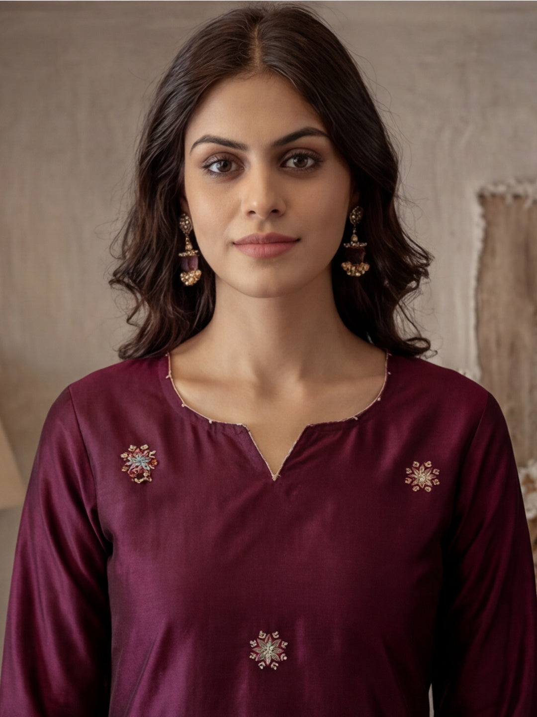 Self Woven Embroidered Straight Kurta