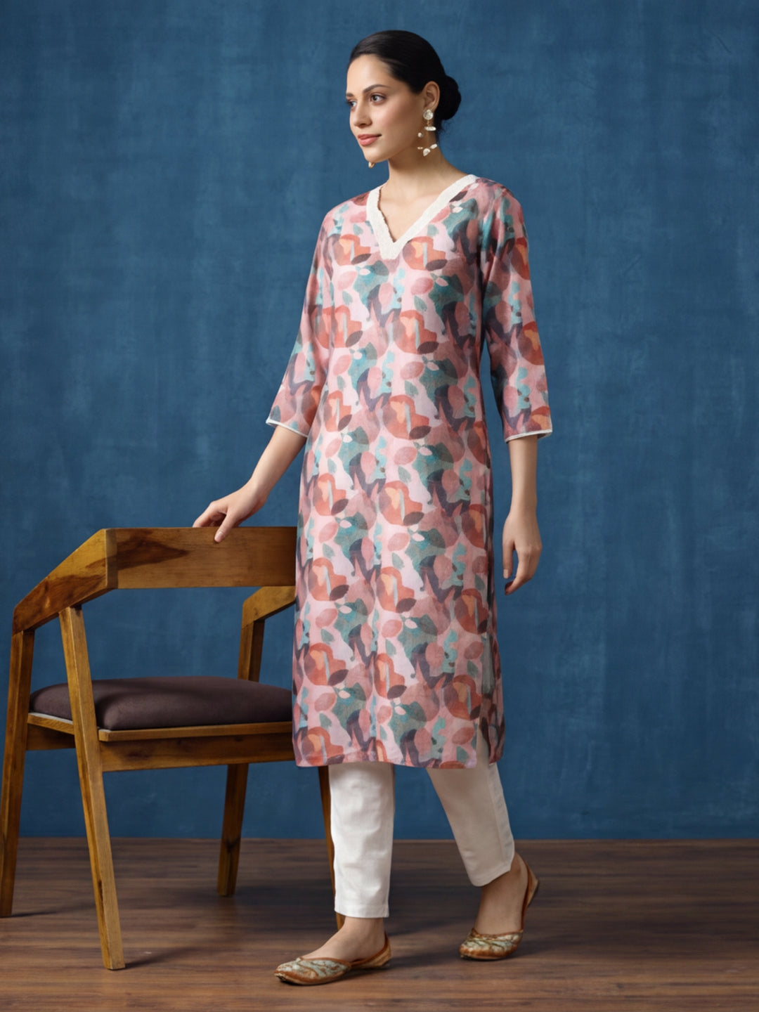 Floral Printed Straight Kurta